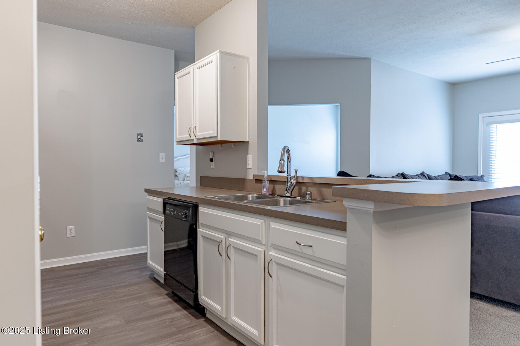 9502 Magnolia Ridge Dr UNIT 102