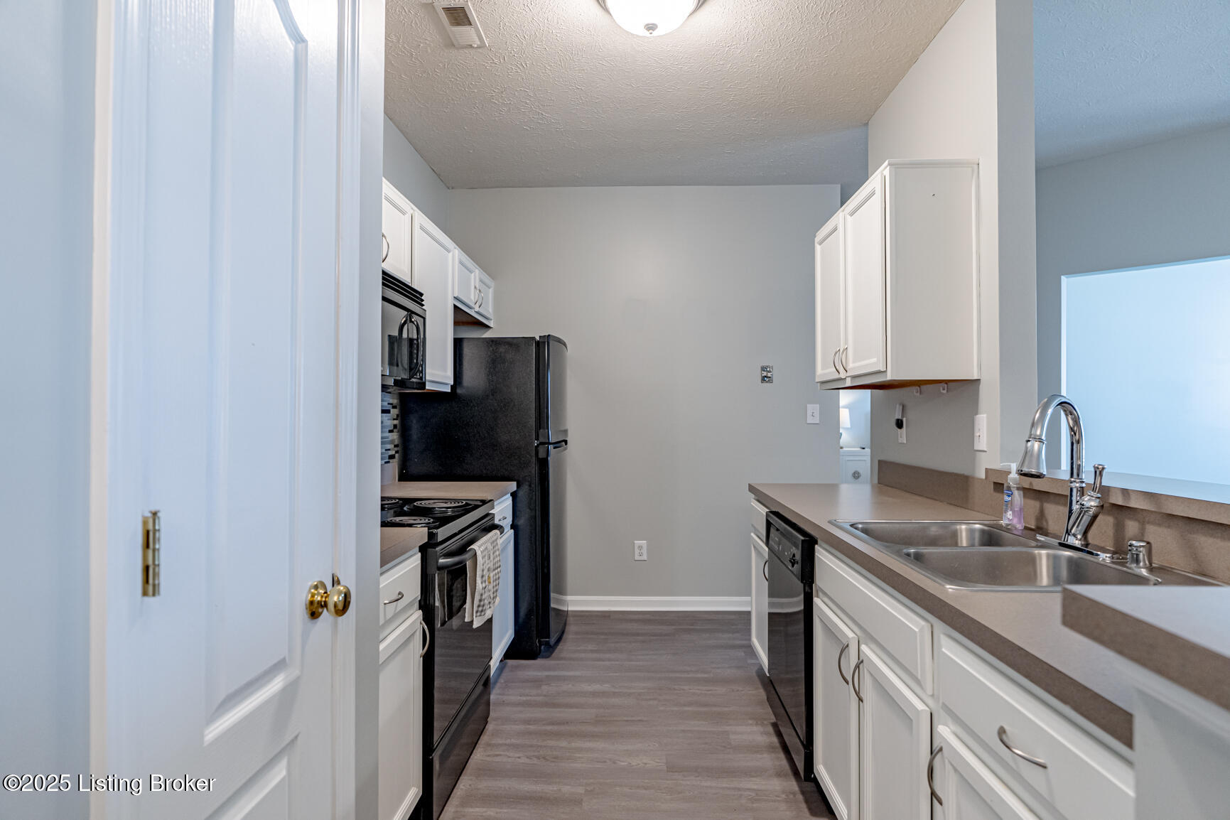 9502 Magnolia Ridge Dr UNIT 102
