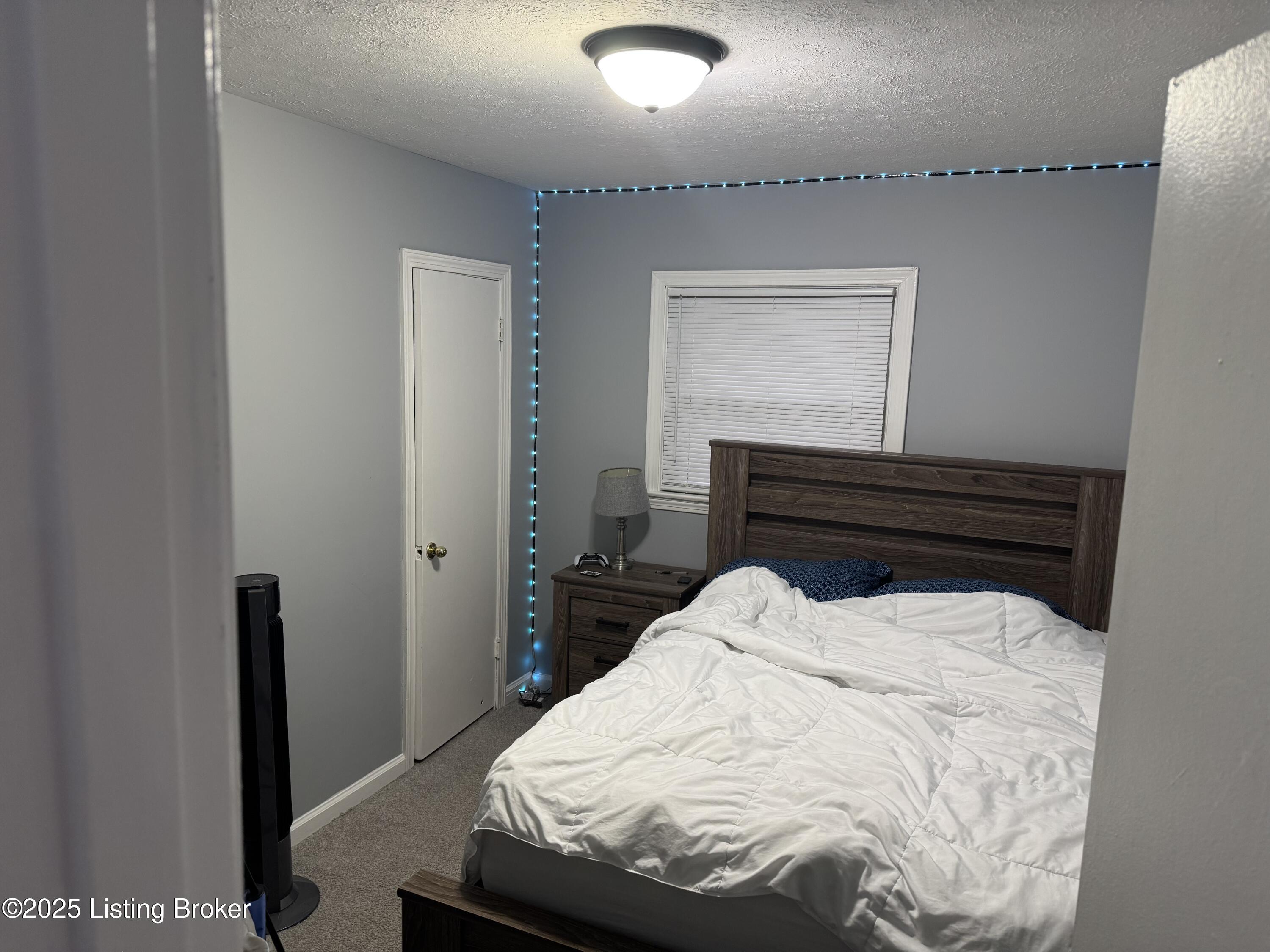 10803 Blue Lick Rd