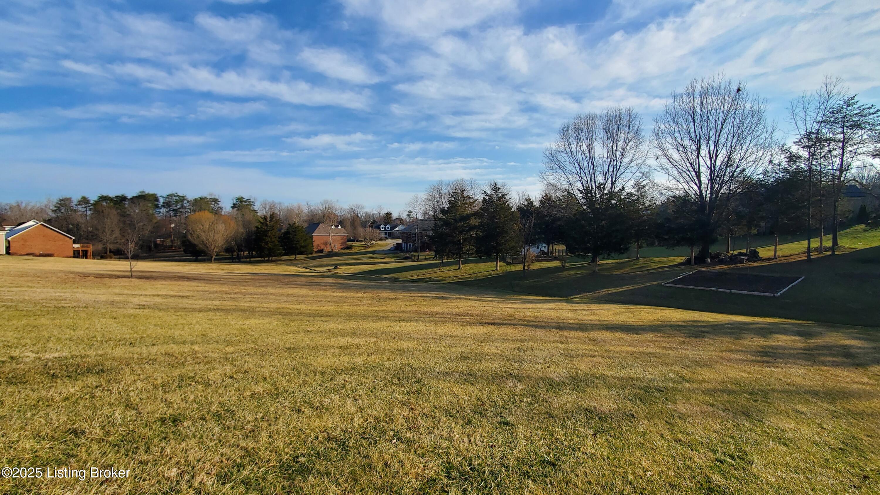 106 Lexington Ct