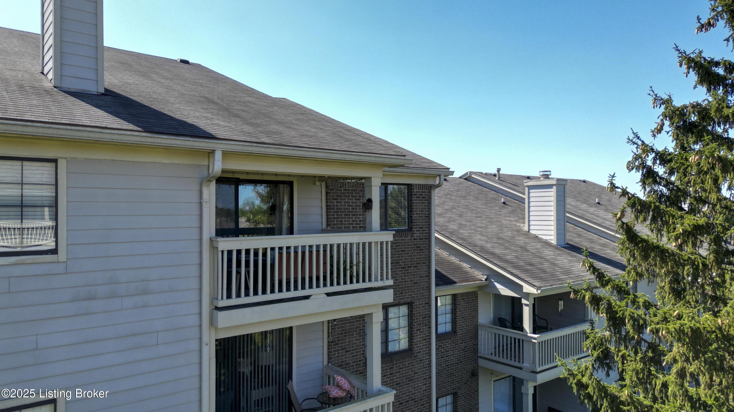 3903 Yardley Ct 310