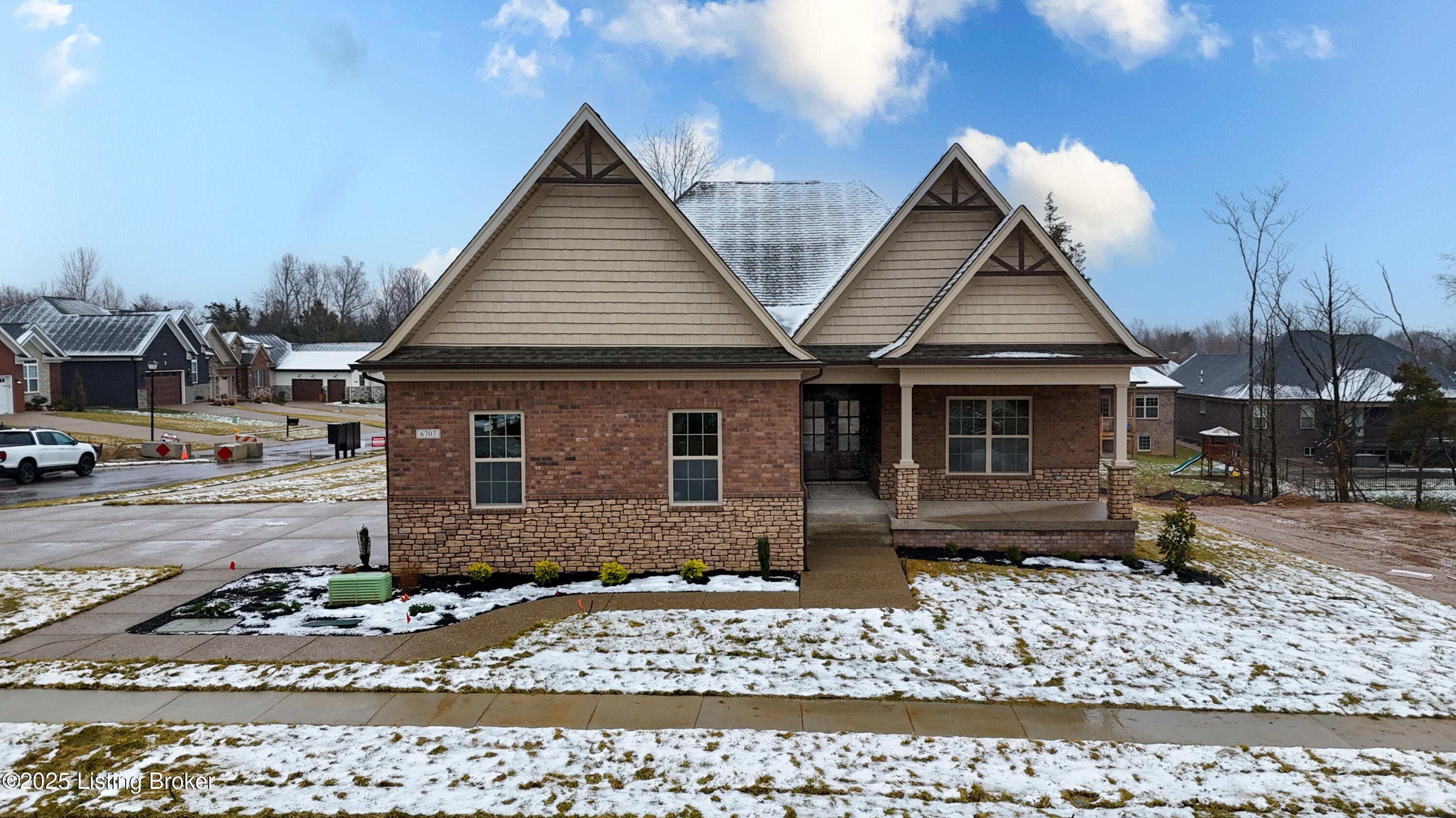 6707 Sycamore Bend Trace