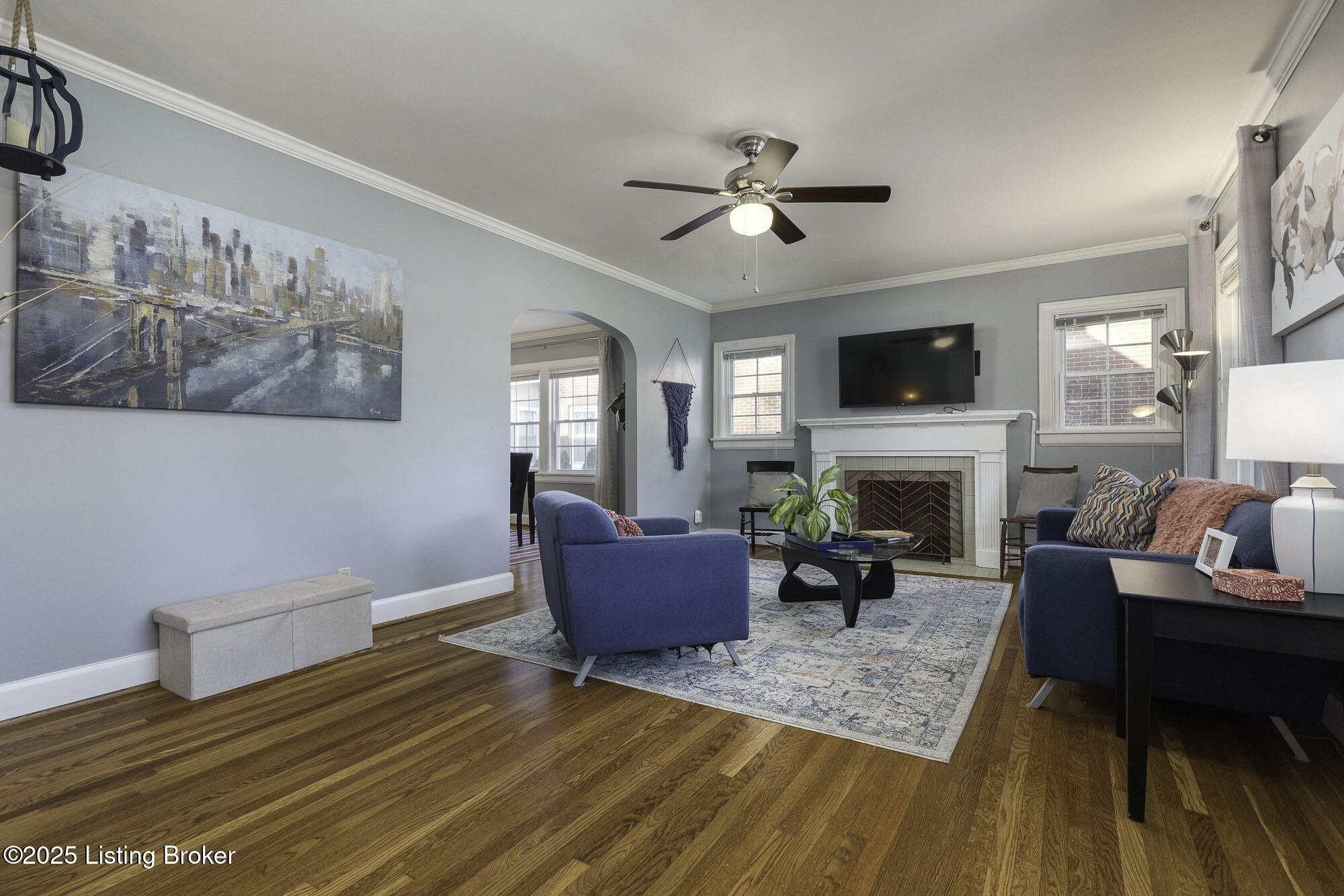 2504 Broadmeade Rd