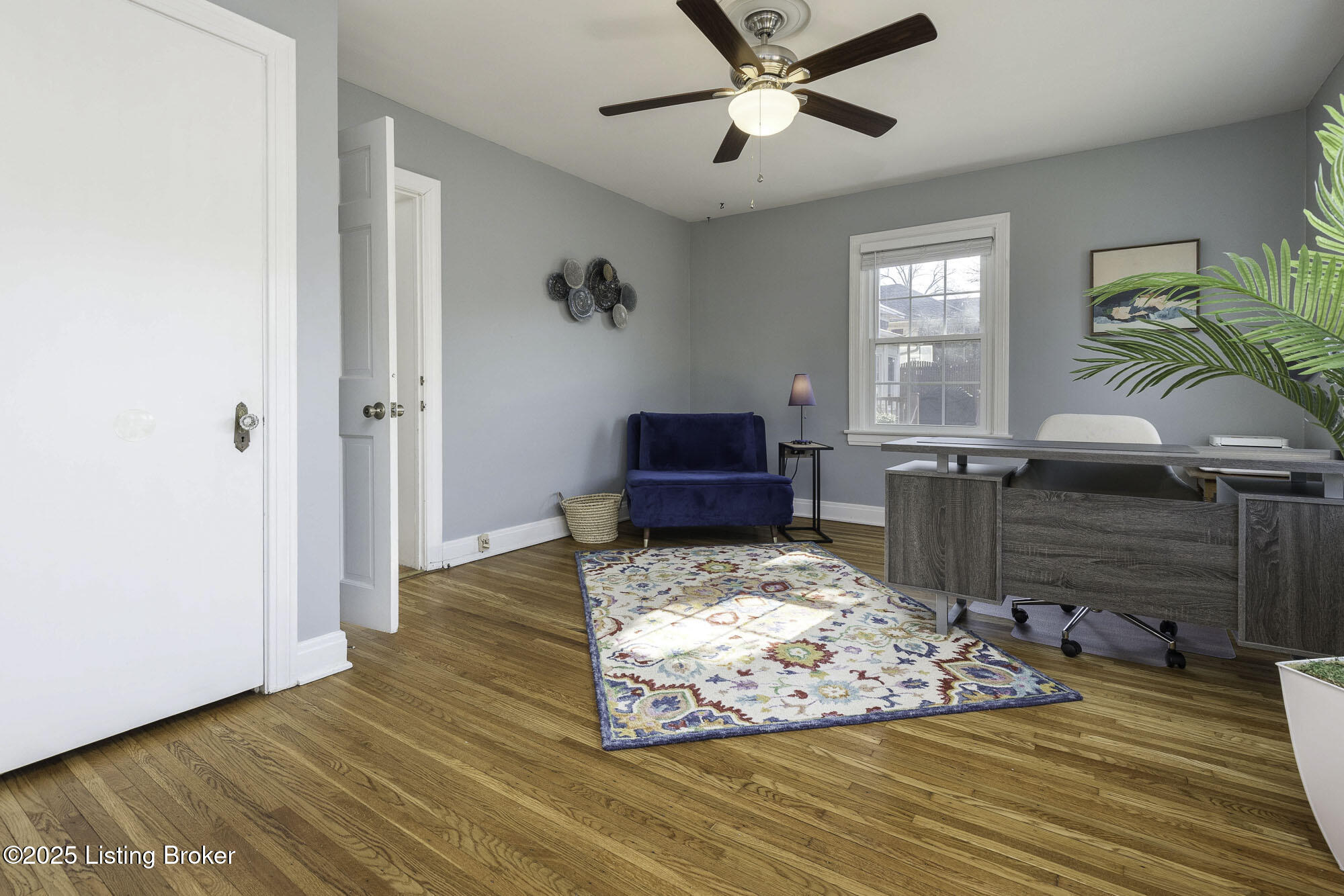 2504 Broadmeade Rd