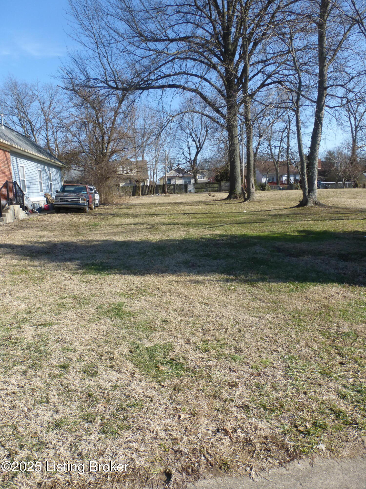 227 Amy Ave