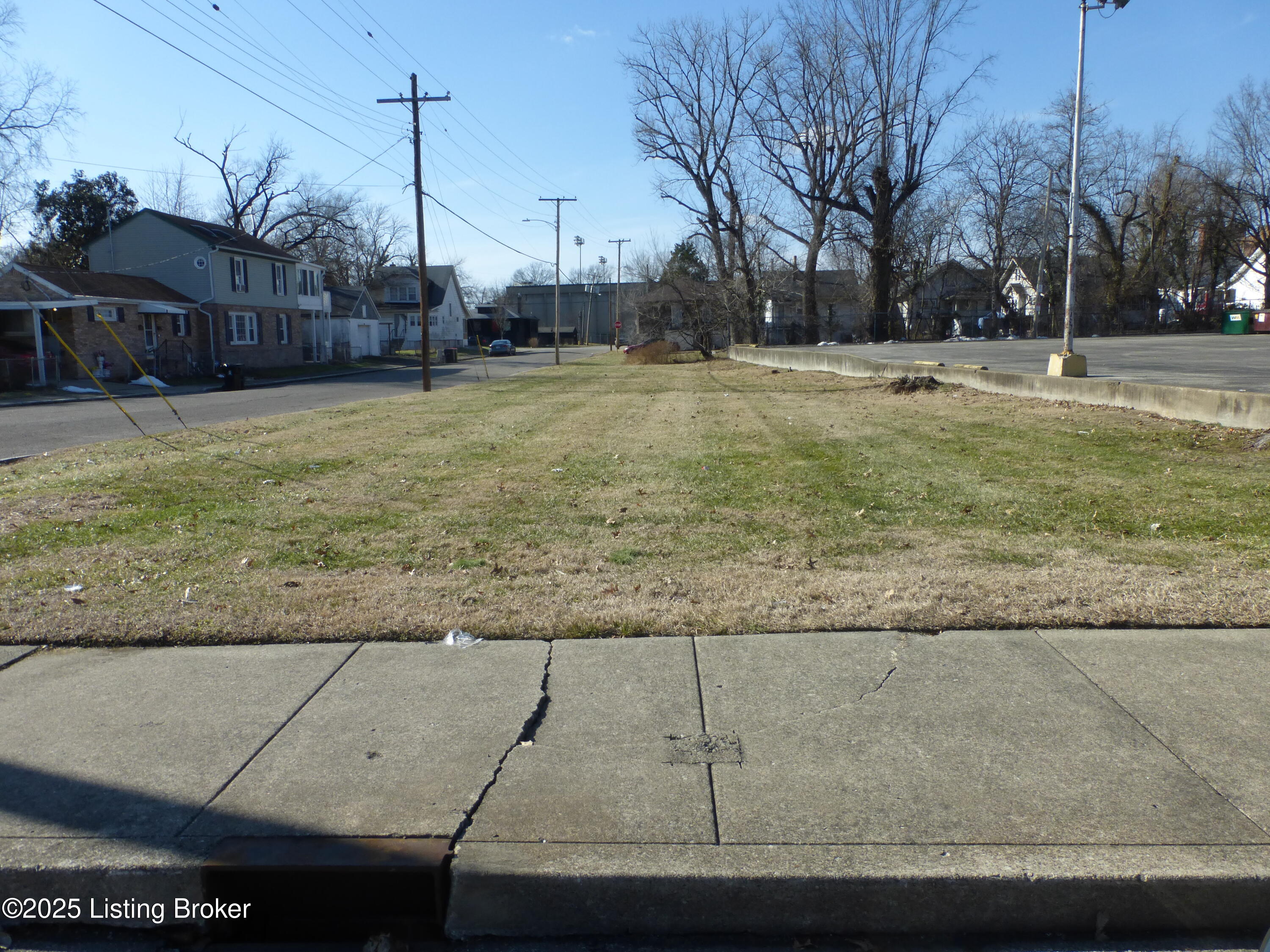 229 Amy Ave