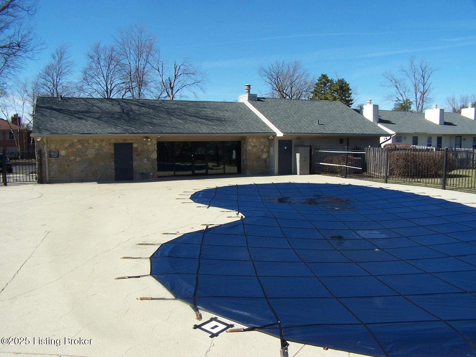113 Sycamore Dr