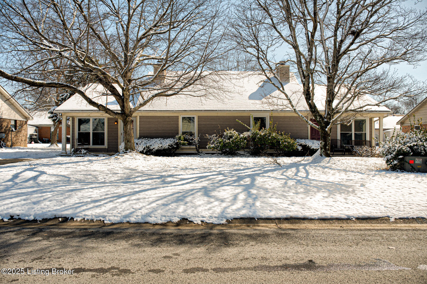 3753-3755 Chamberlain Ct
