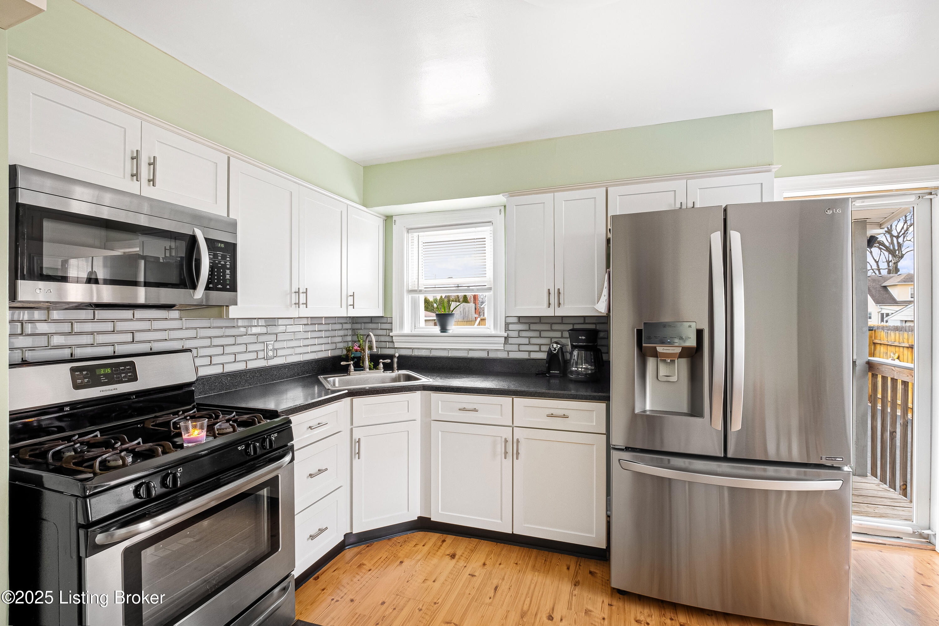 2586 Greenup Rd