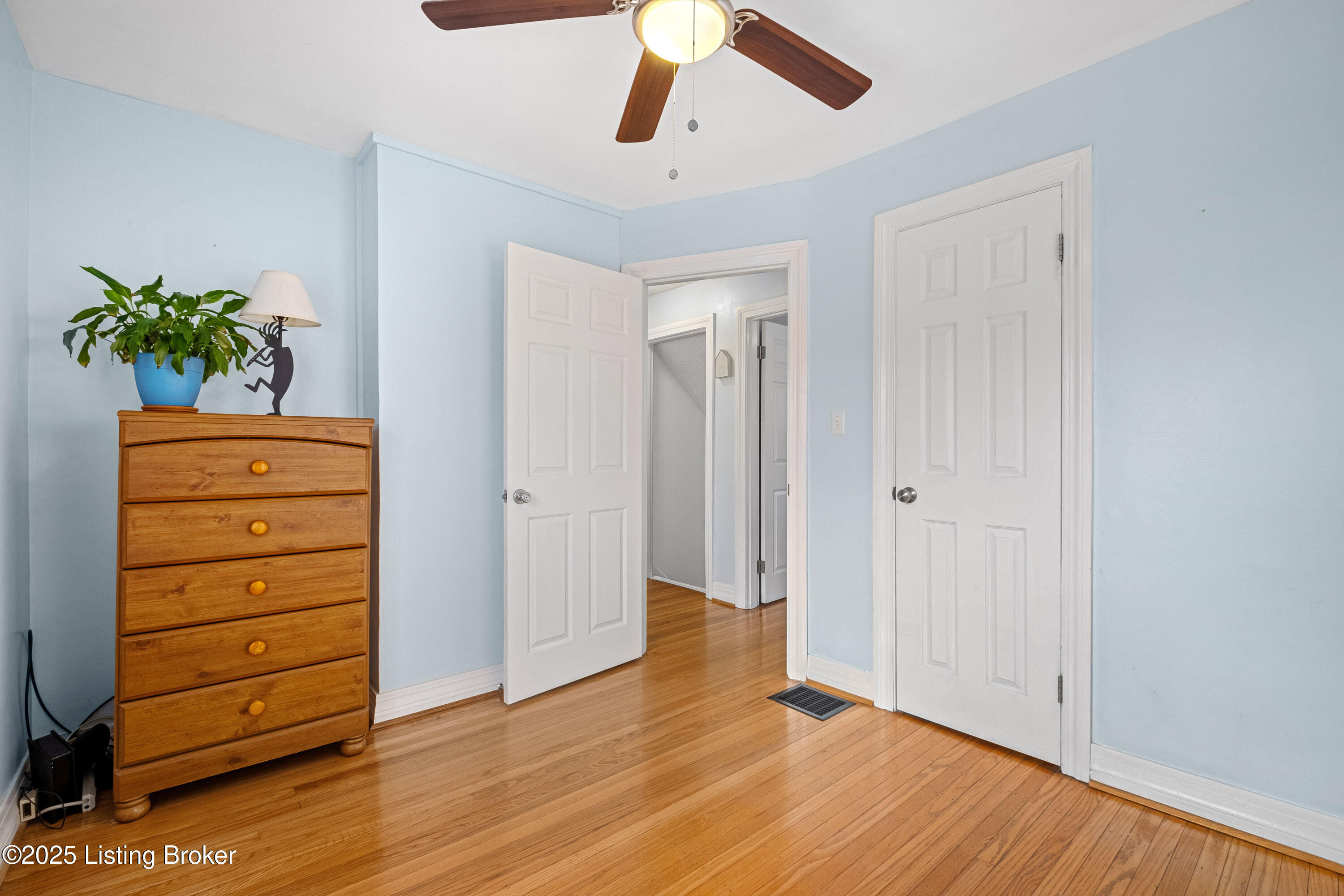 2586 Greenup Rd