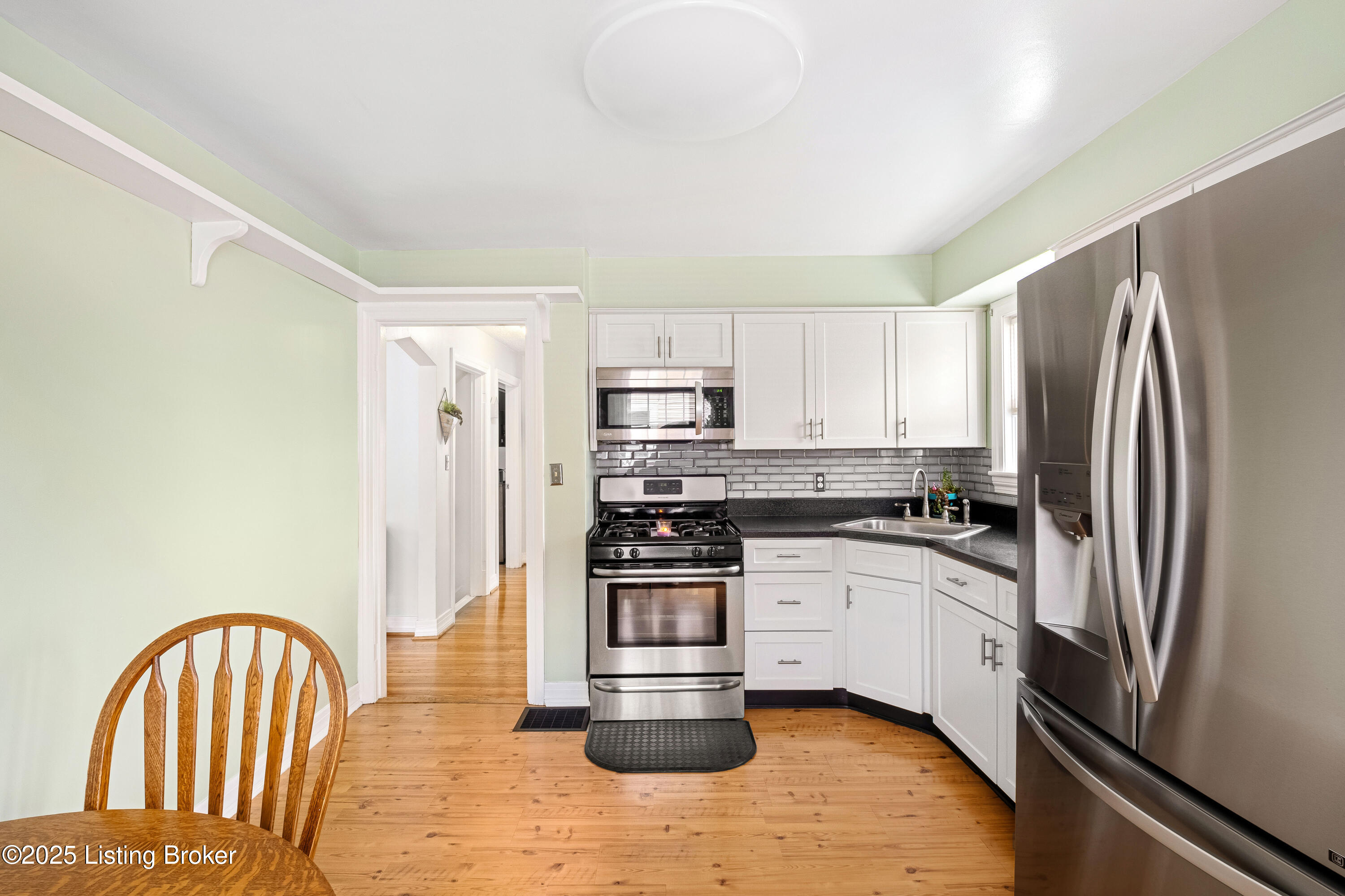 2586 Greenup Rd