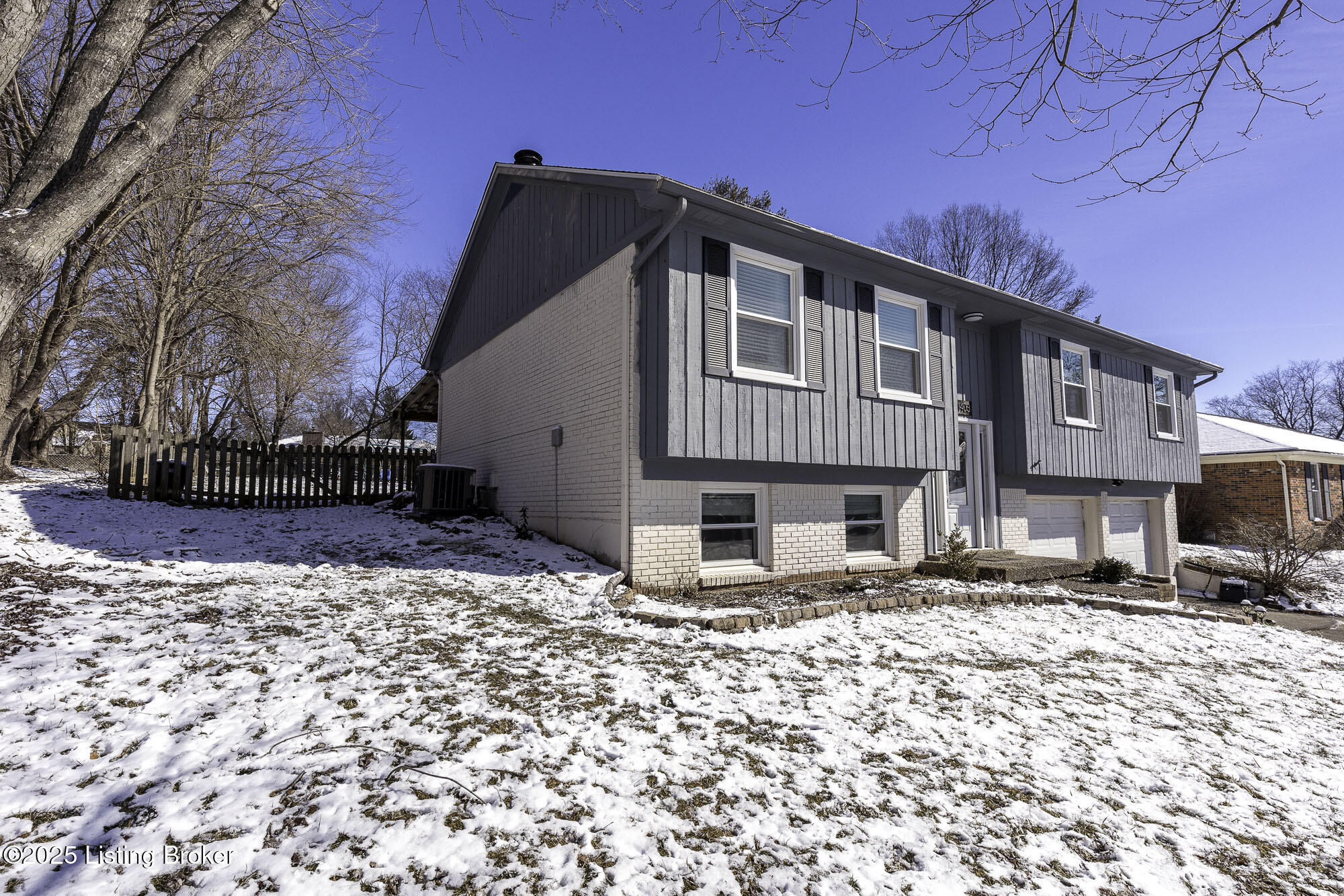 1403 Amanda Way