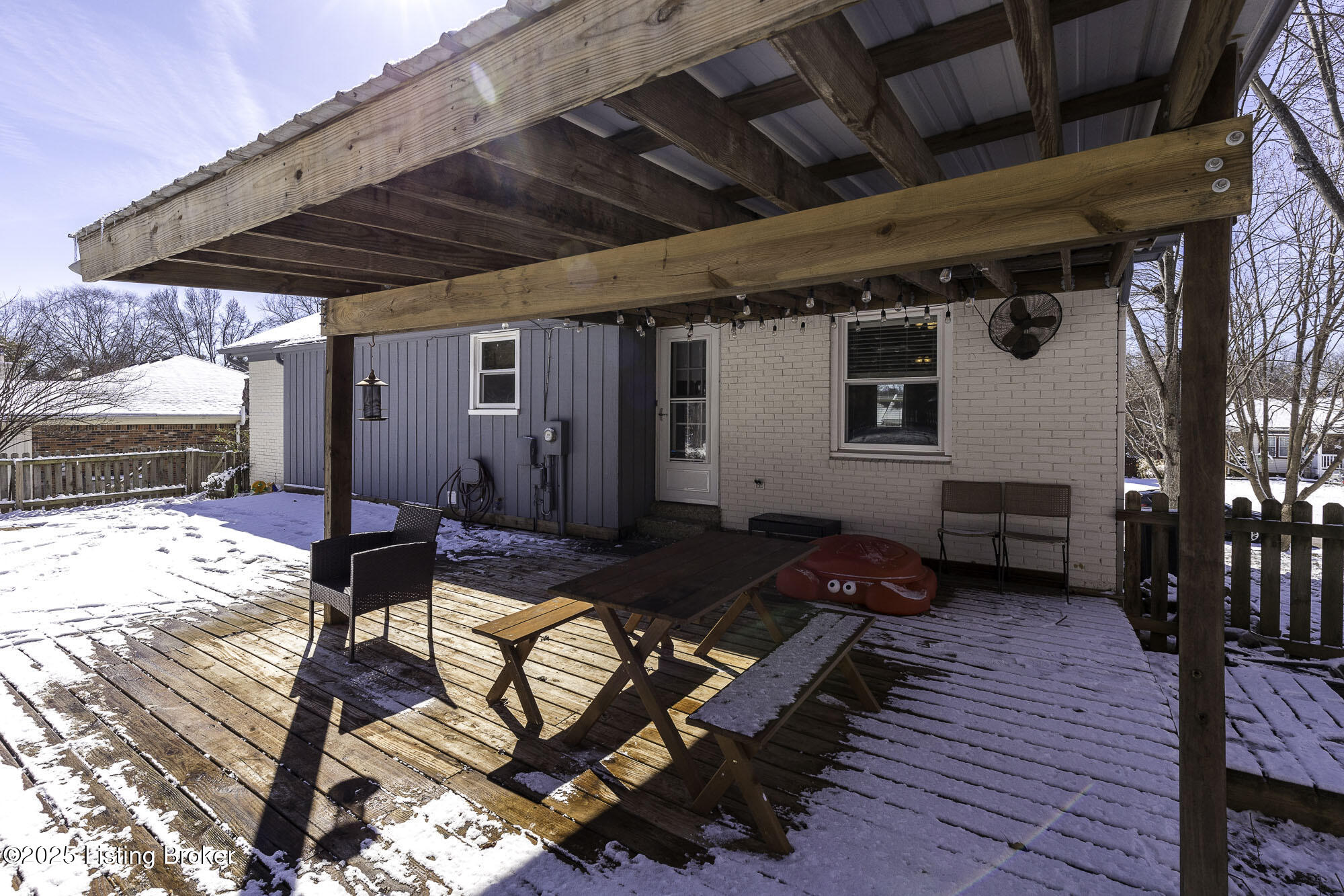 1403 Amanda Way