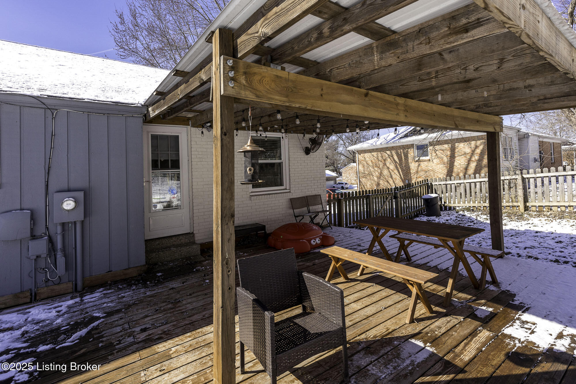 1403 Amanda Way