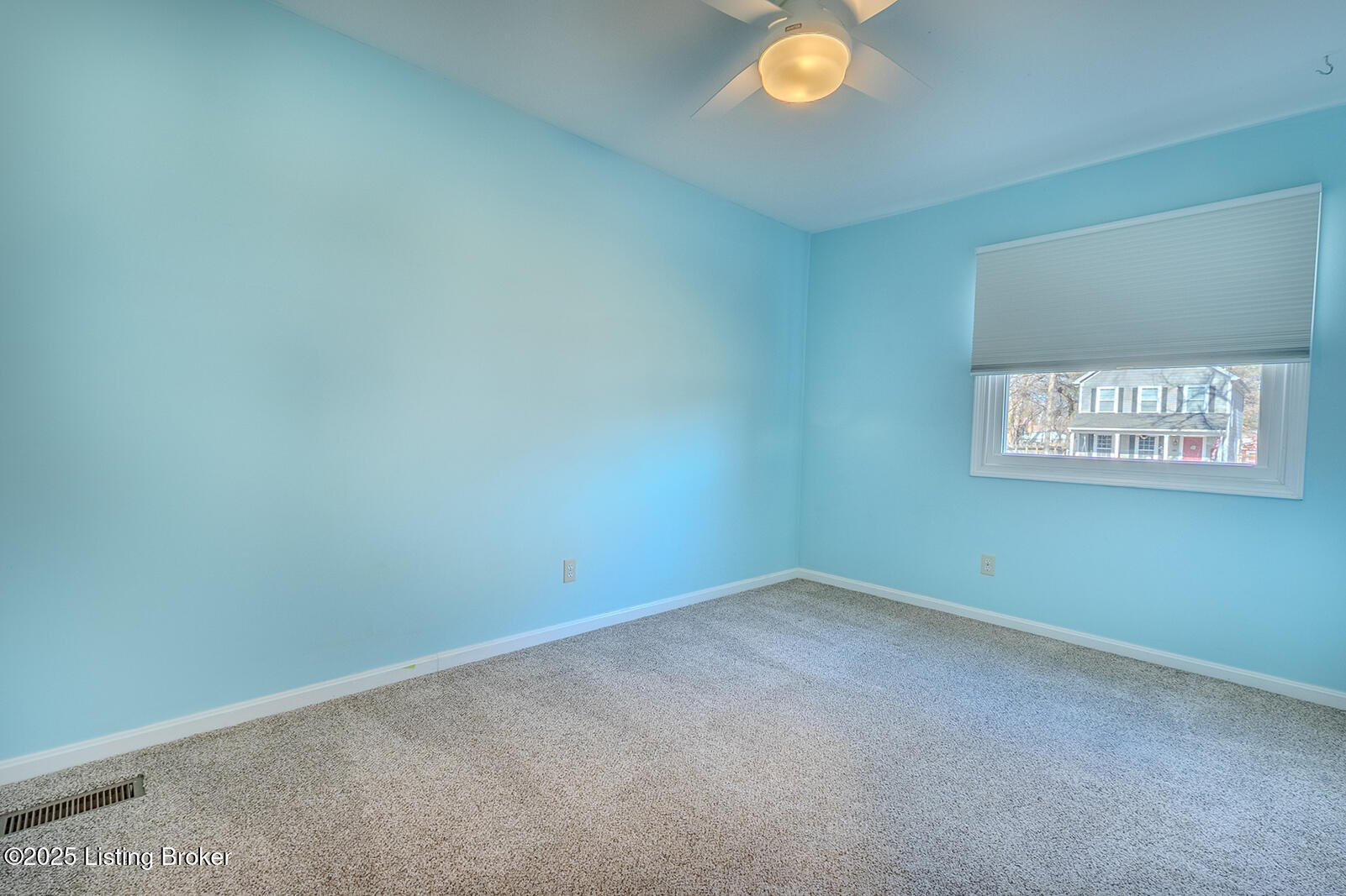 706 Fountain Ave