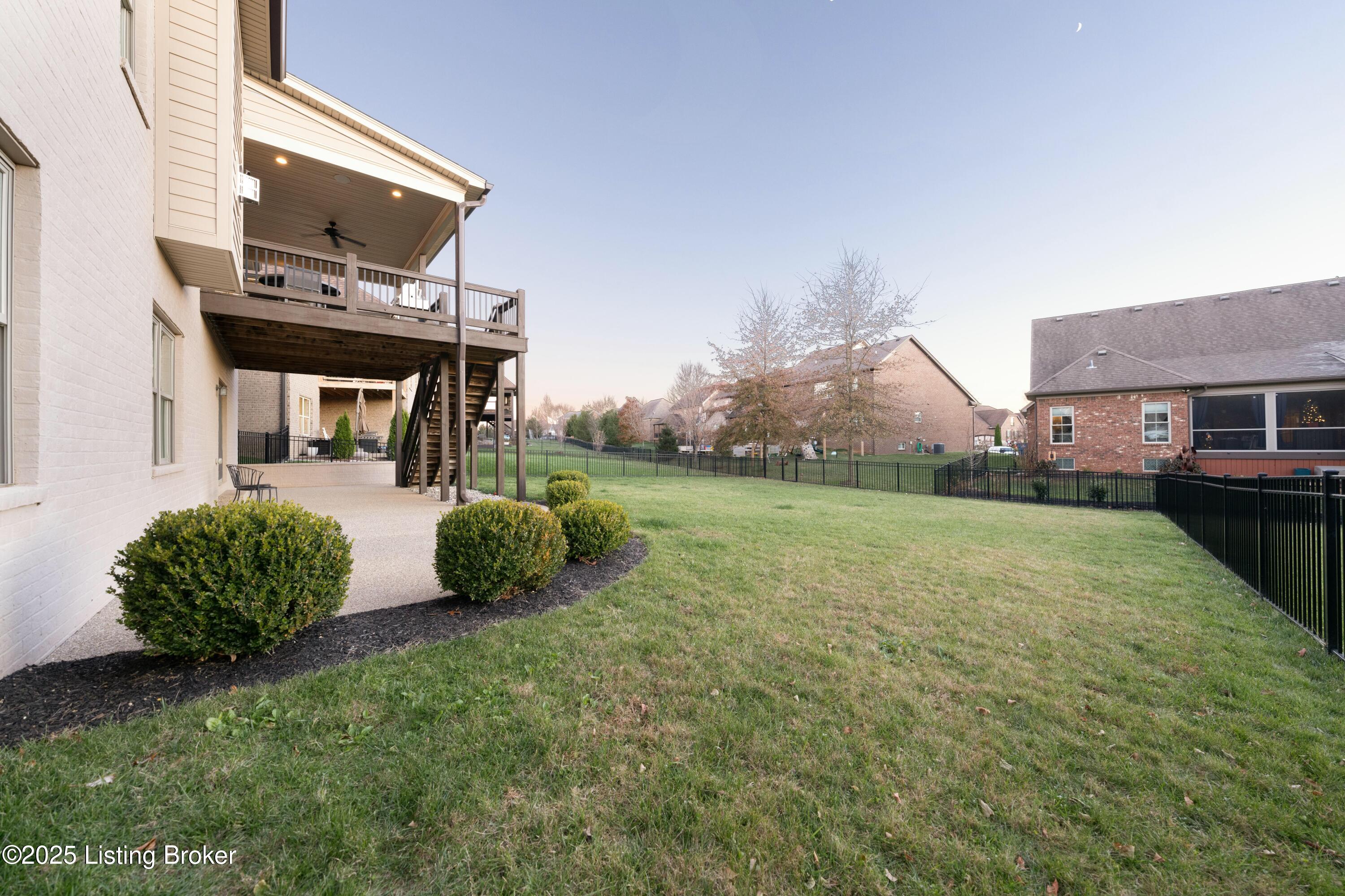 5412 River Rock Dr