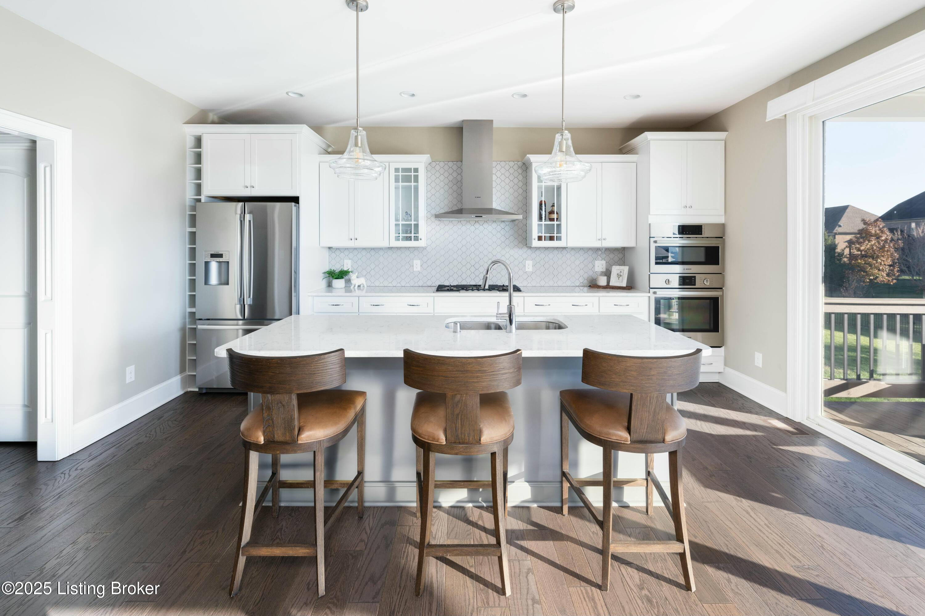 5412 River Rock Dr