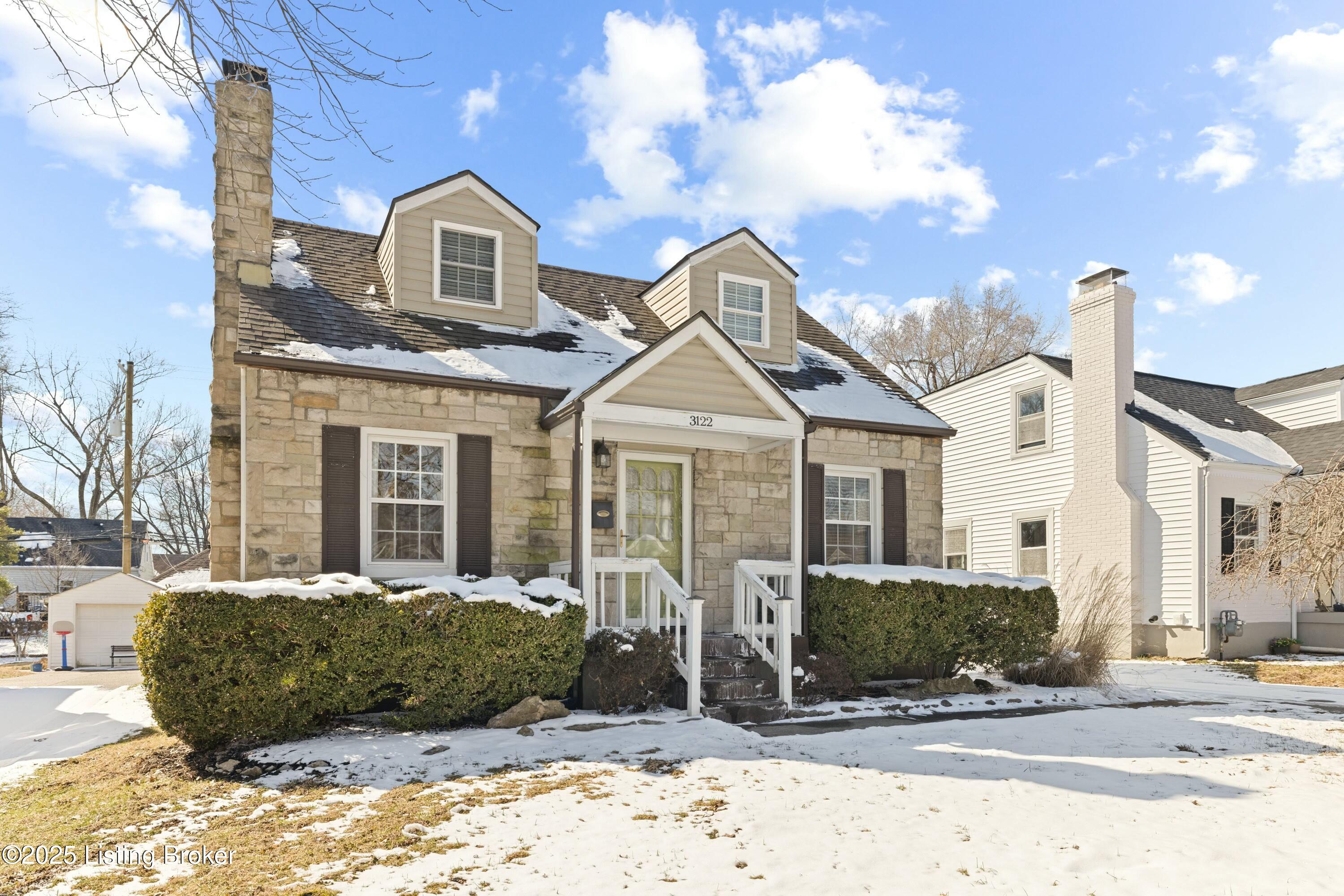 3122 Bobolink Rd