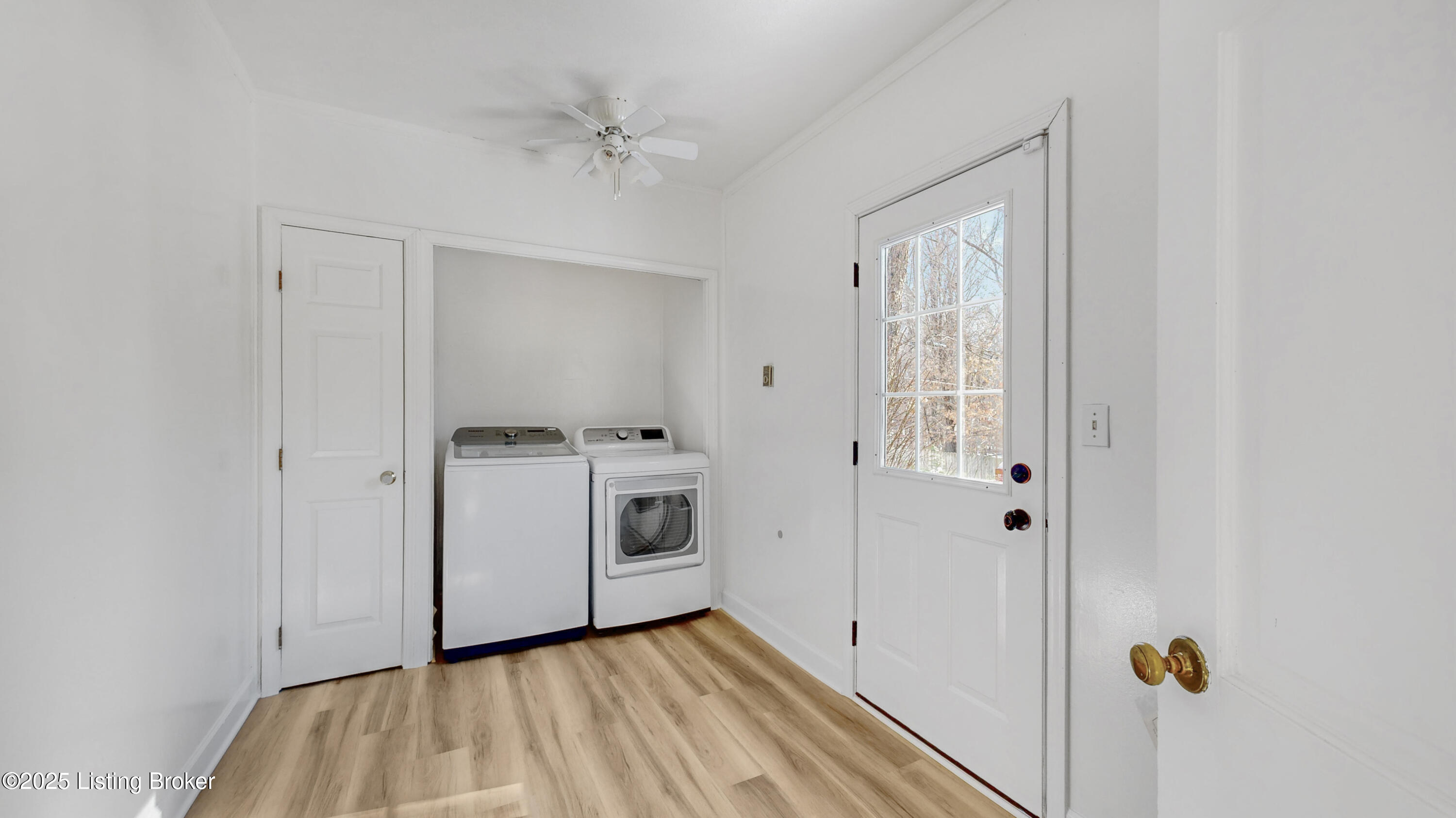 93 Mayapple Ln