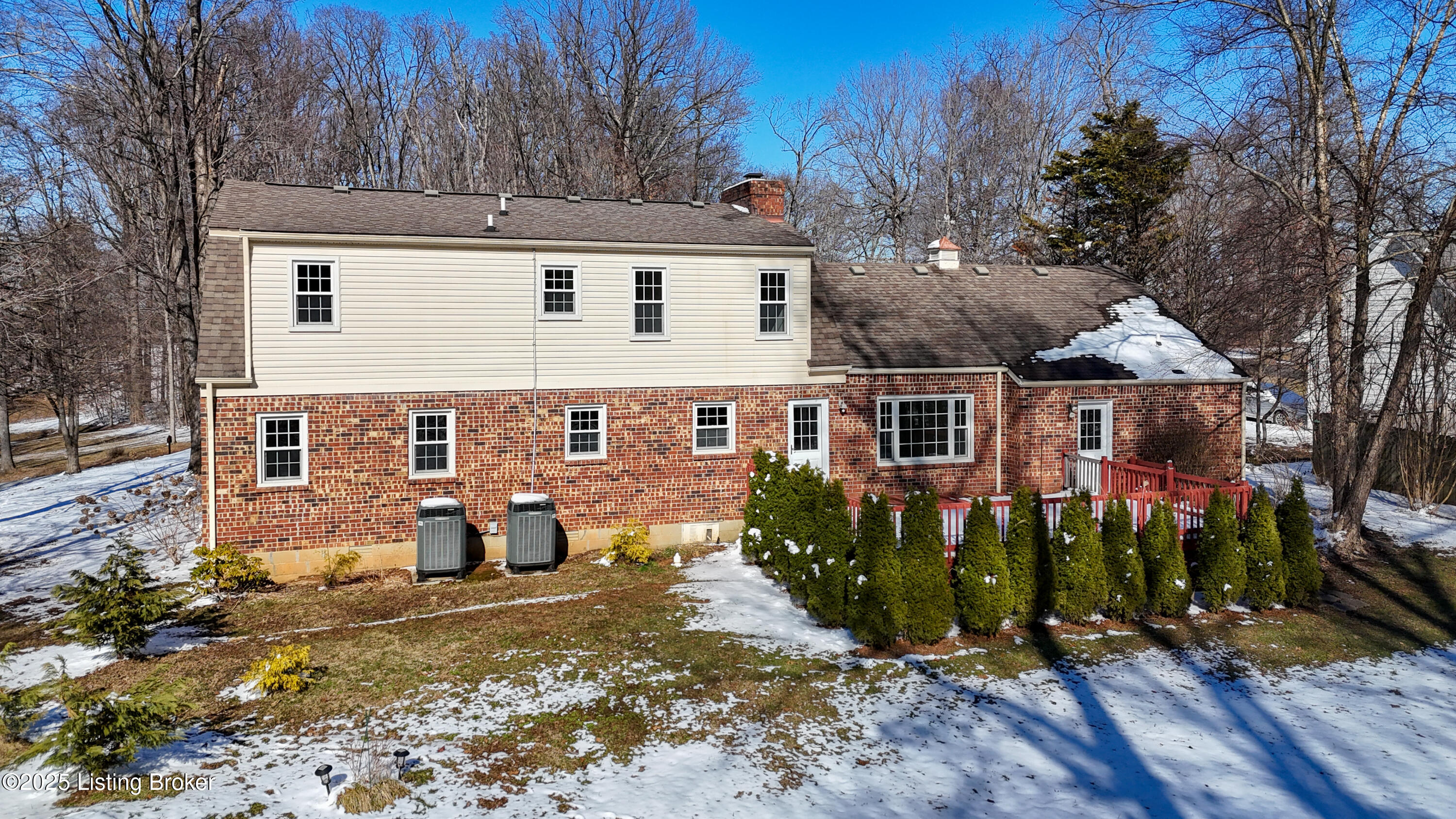 93 Mayapple Ln