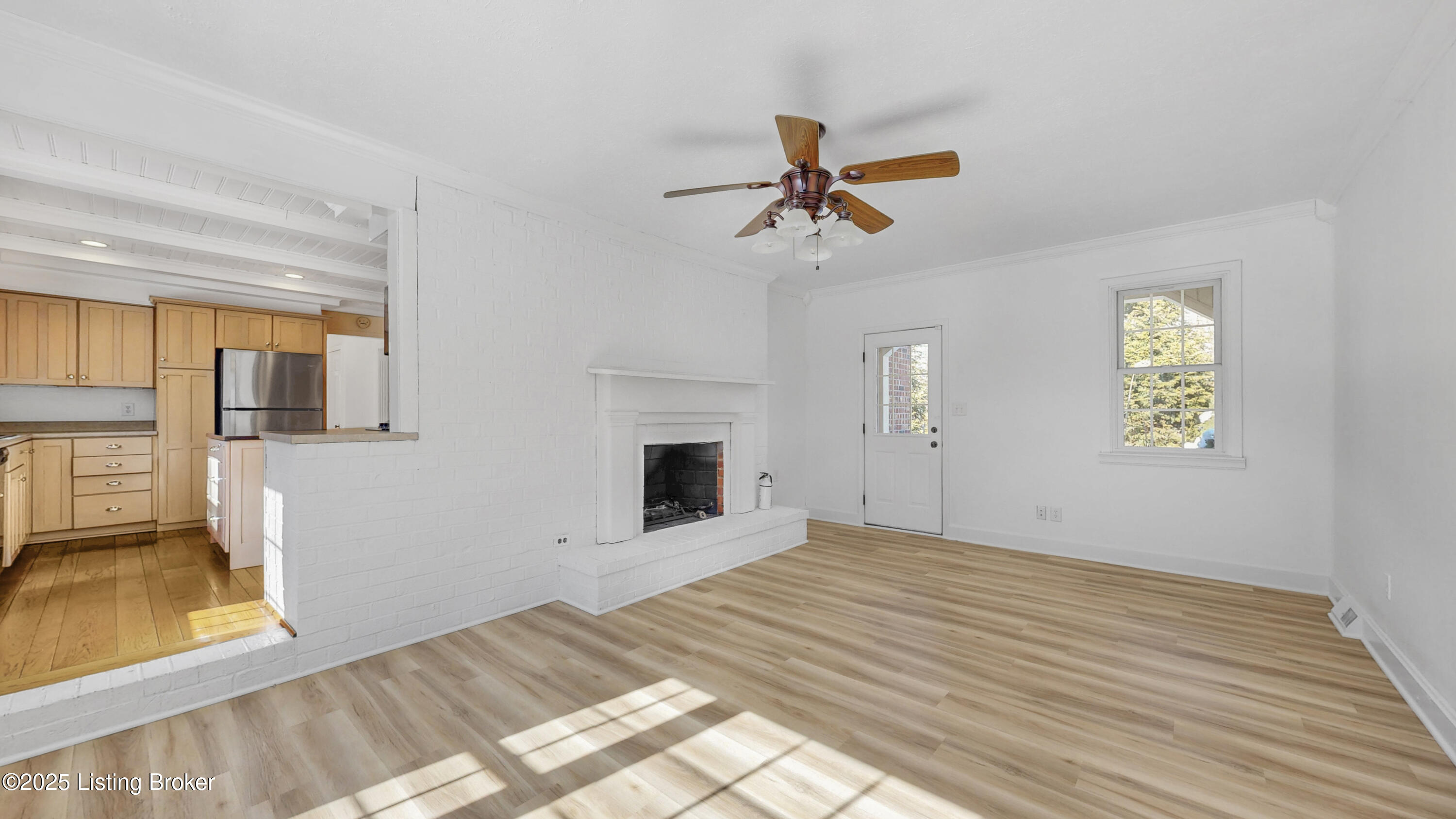 93 Mayapple Ln