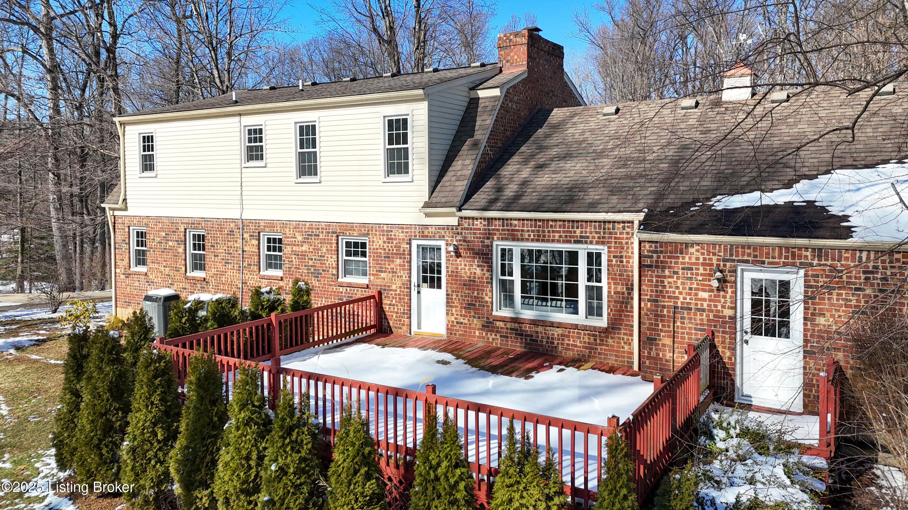 93 Mayapple Ln