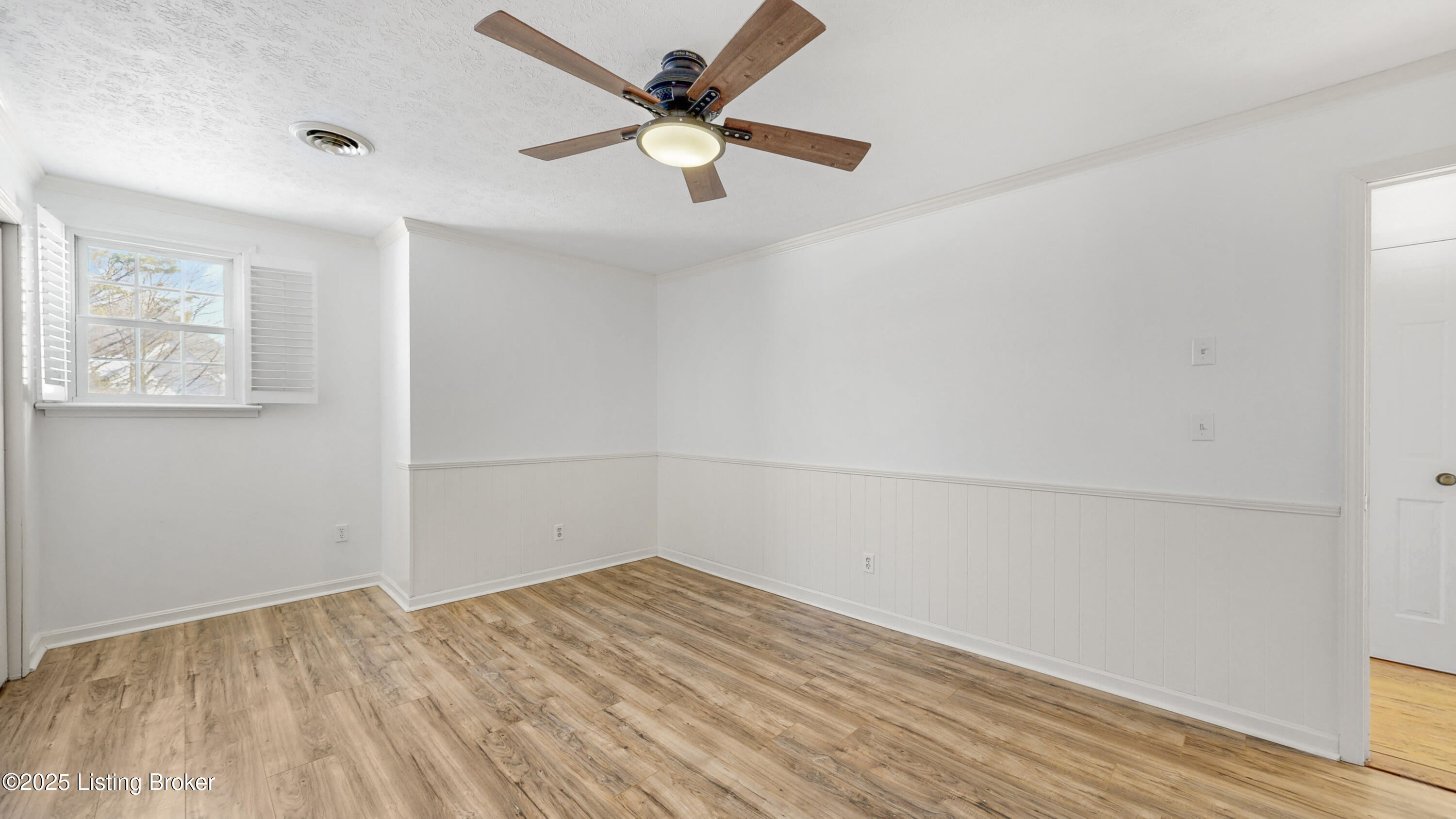 93 Mayapple Ln