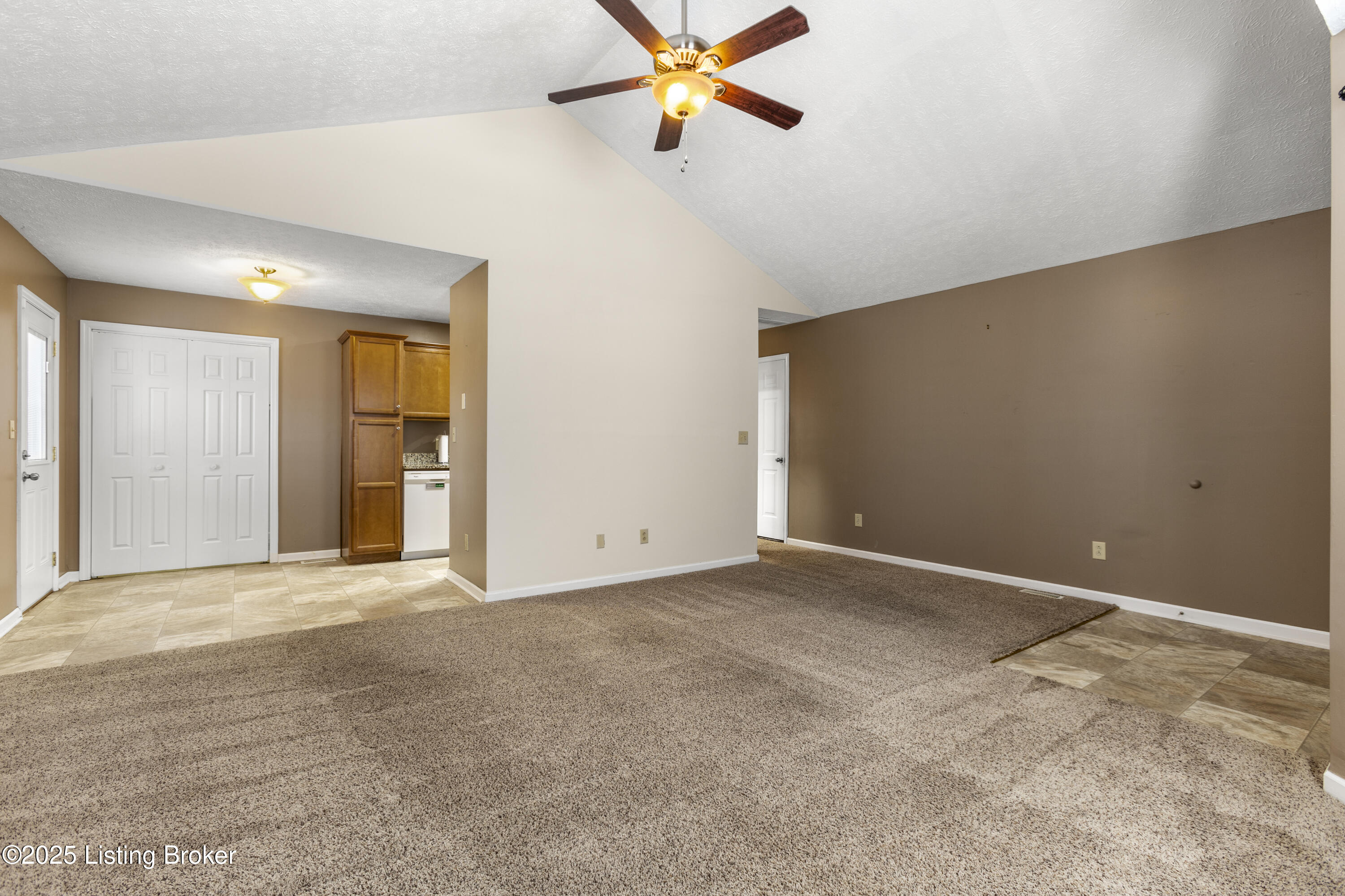 125 Birchwood Ave