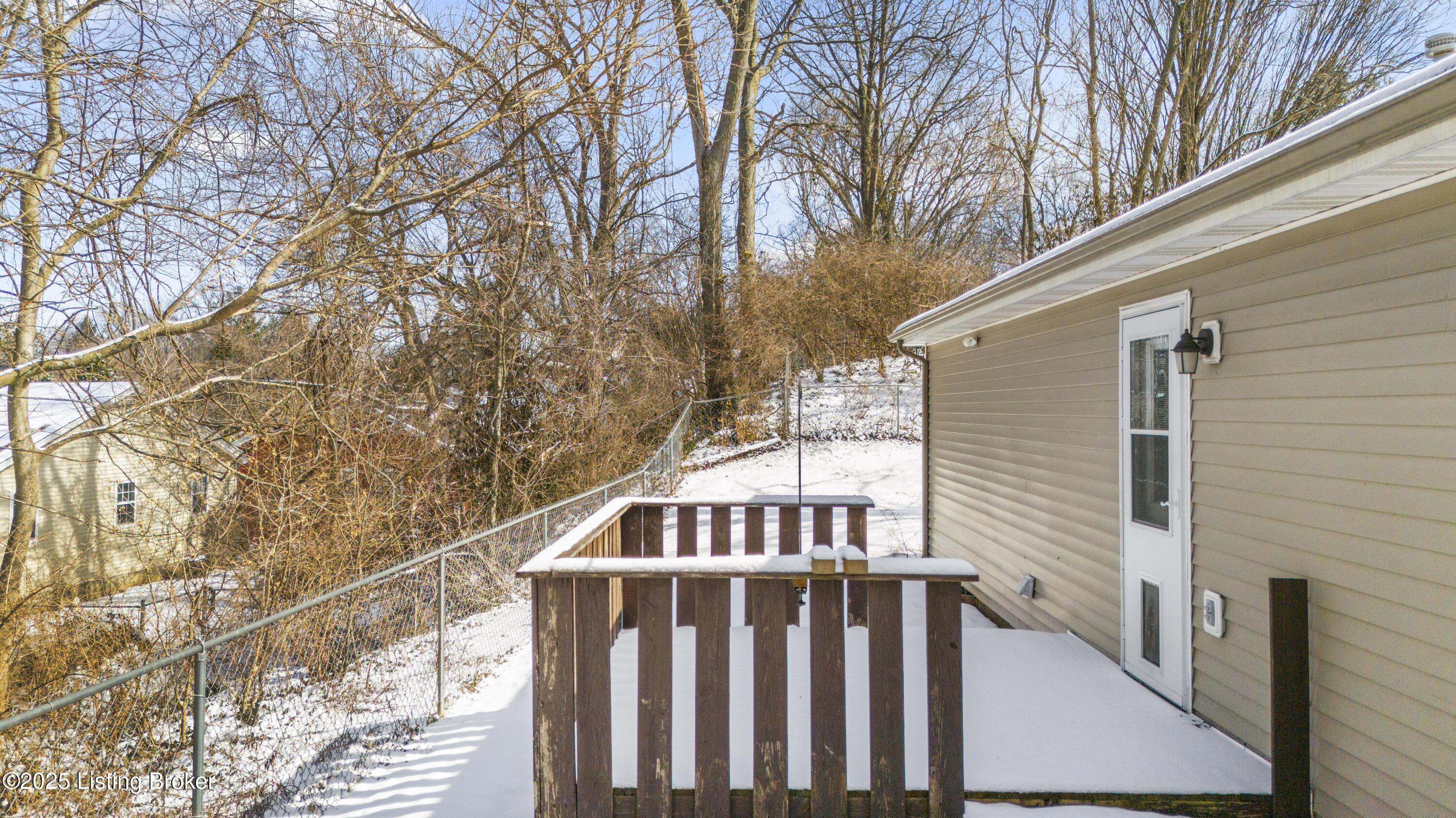 125 Birchwood Ave