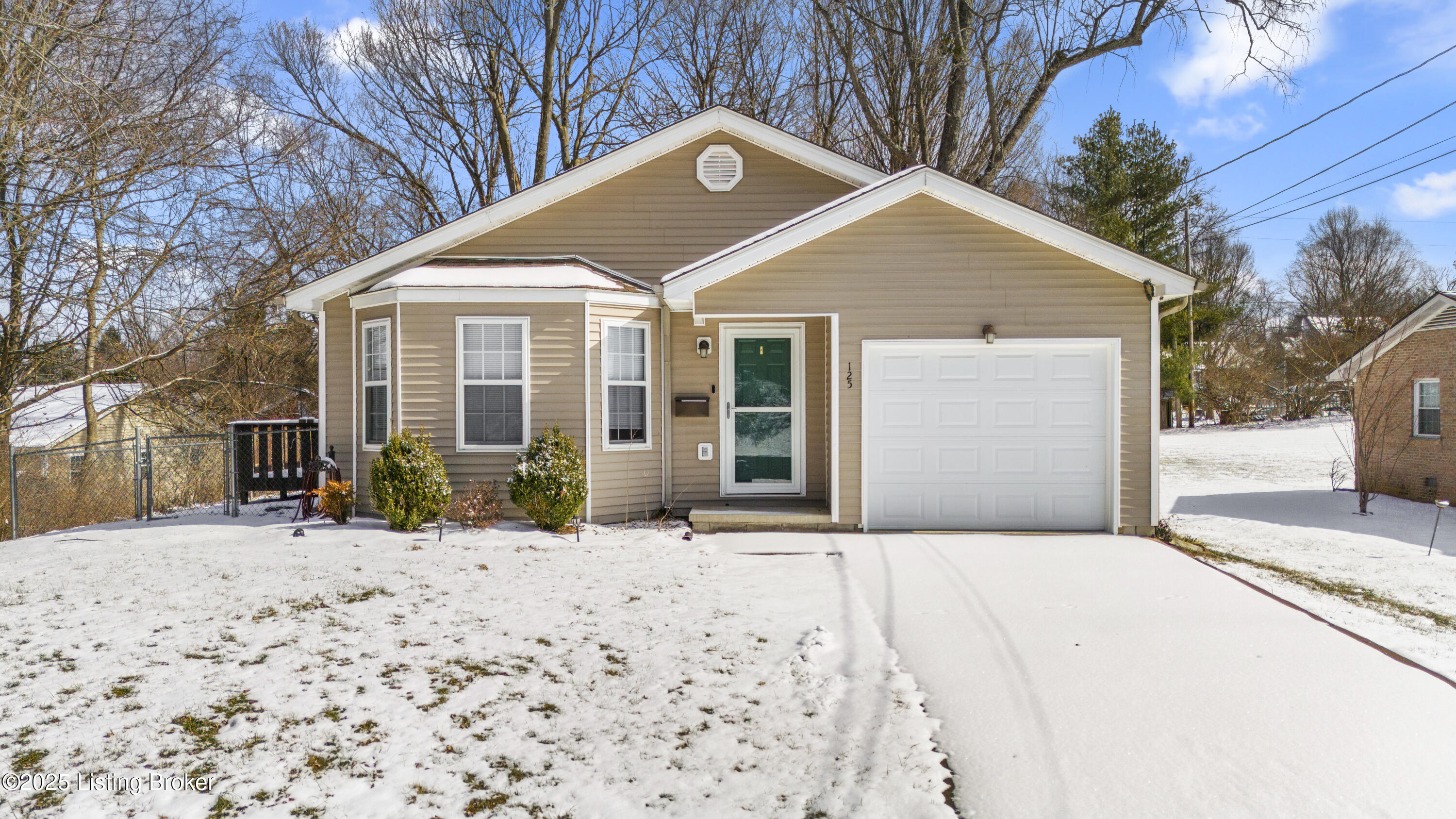125 Birchwood Ave