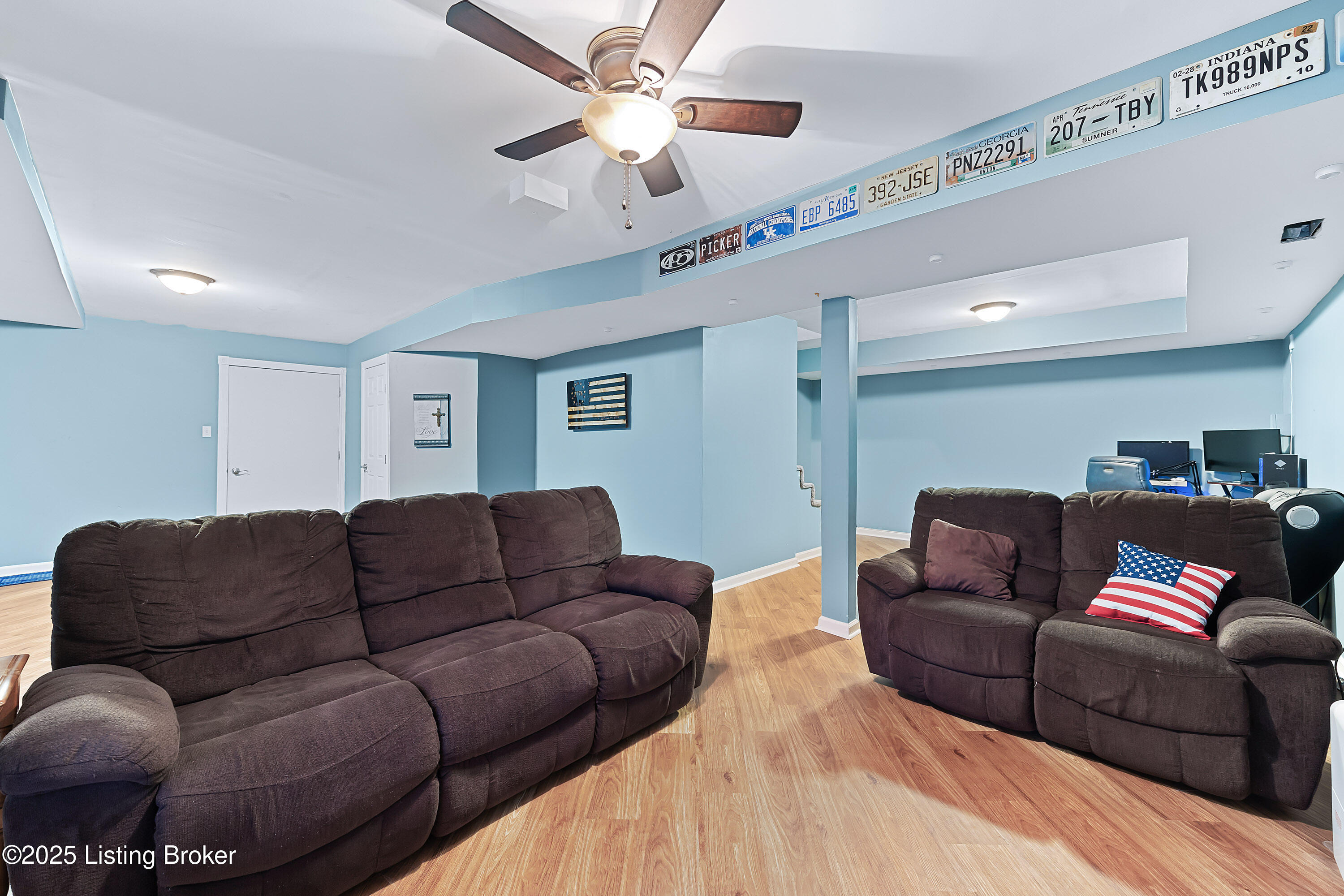 415 Oak Ridge Dr