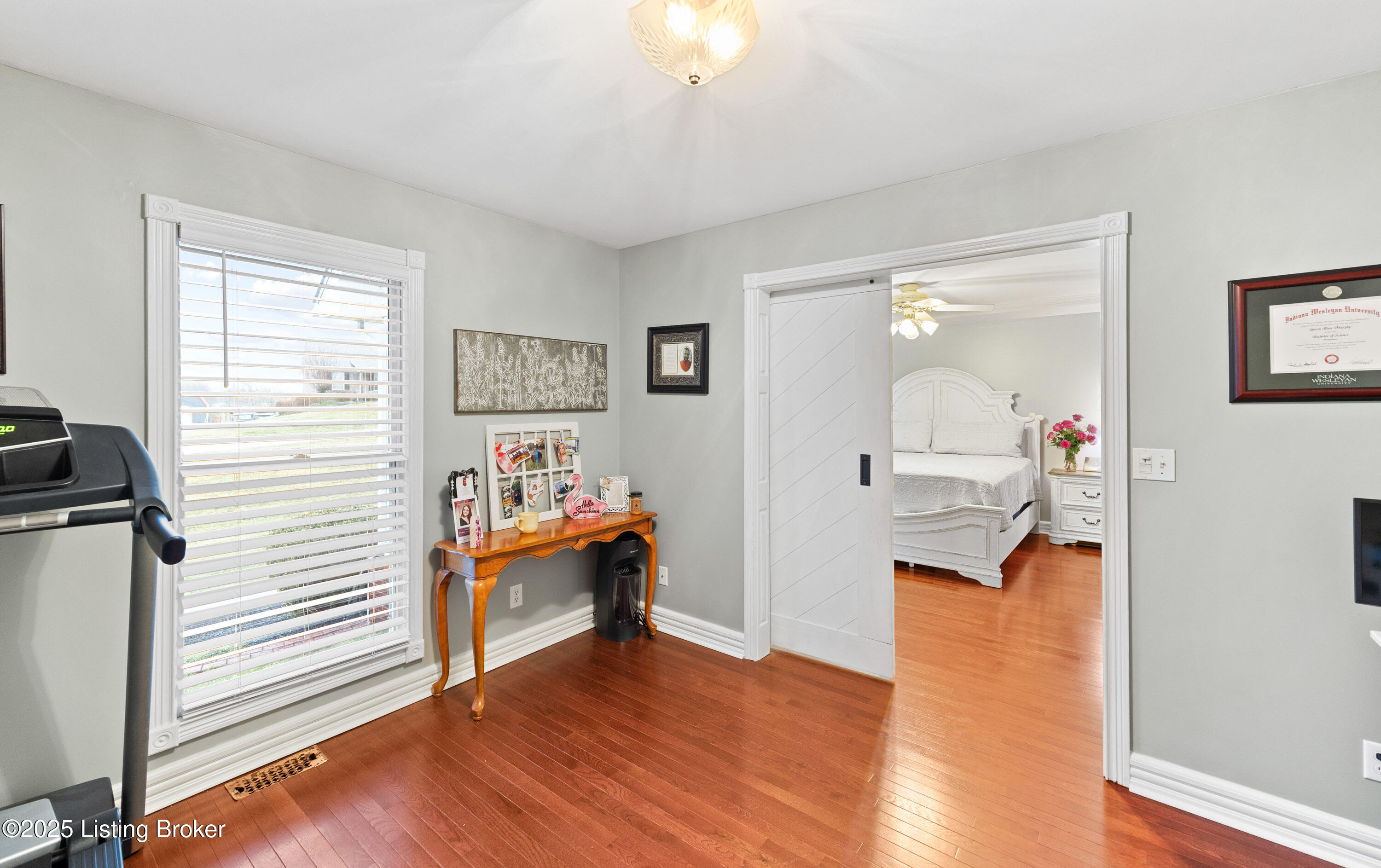 415 Oak Ridge Dr
