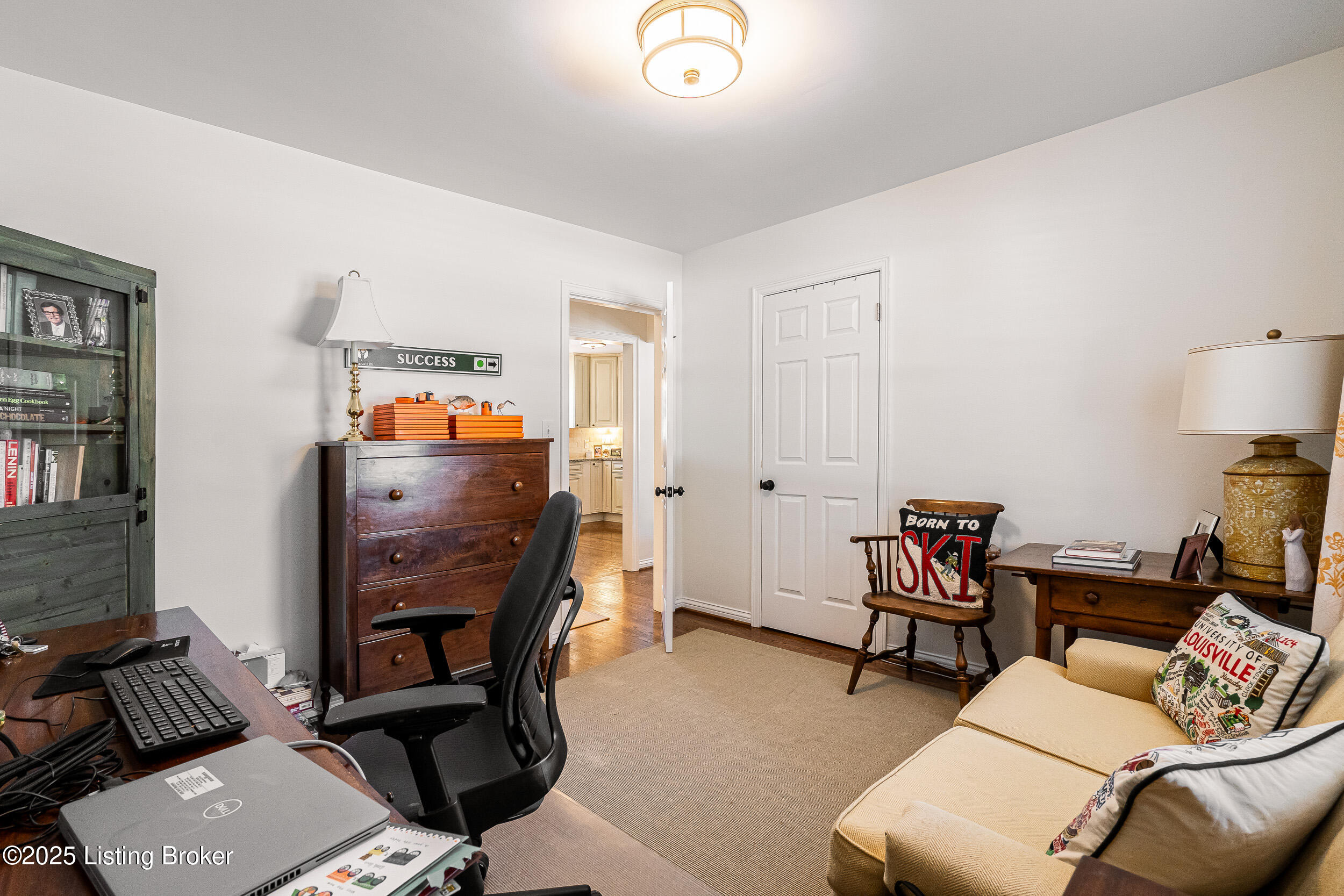 208 Bramton Rd
