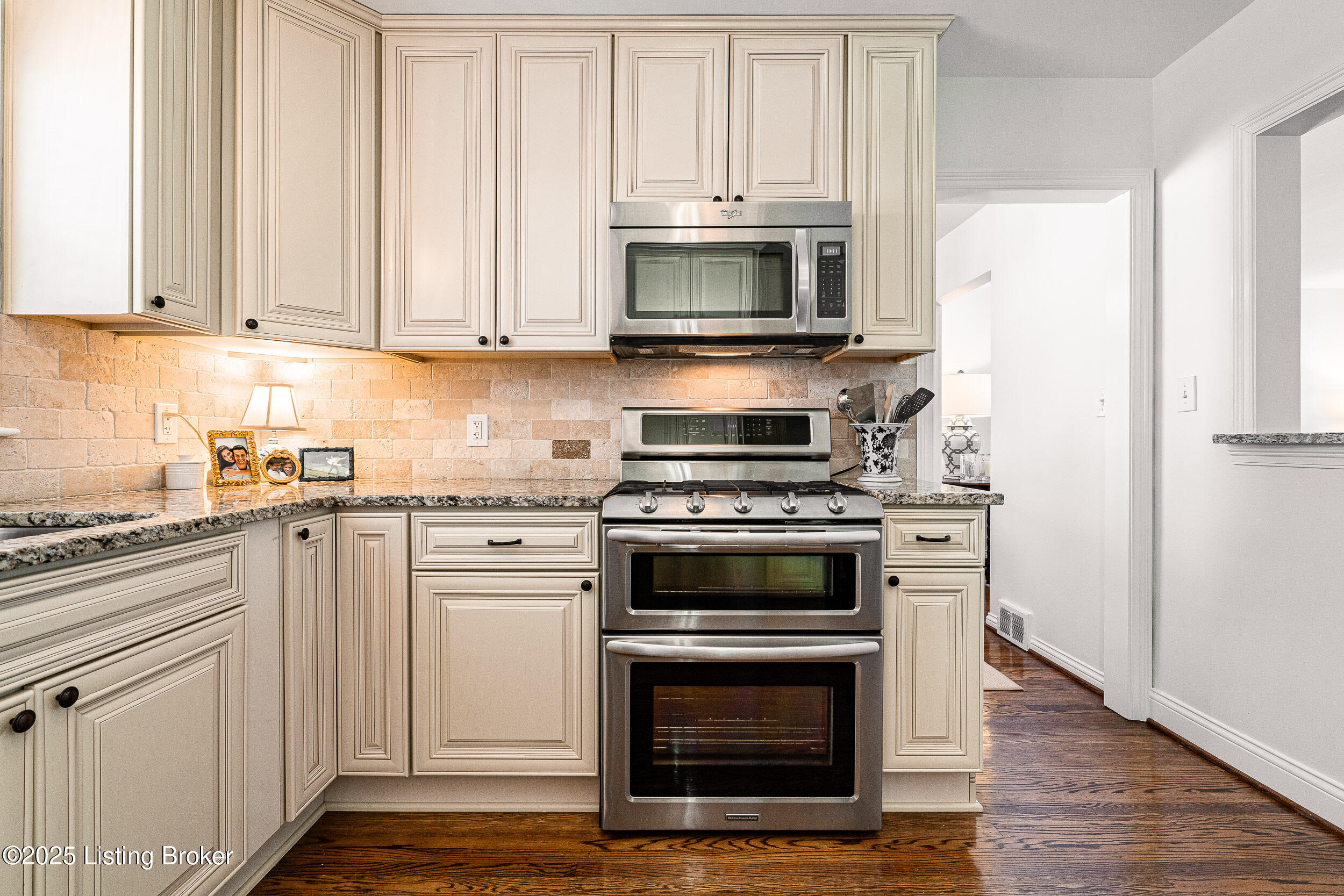 208 Bramton Rd