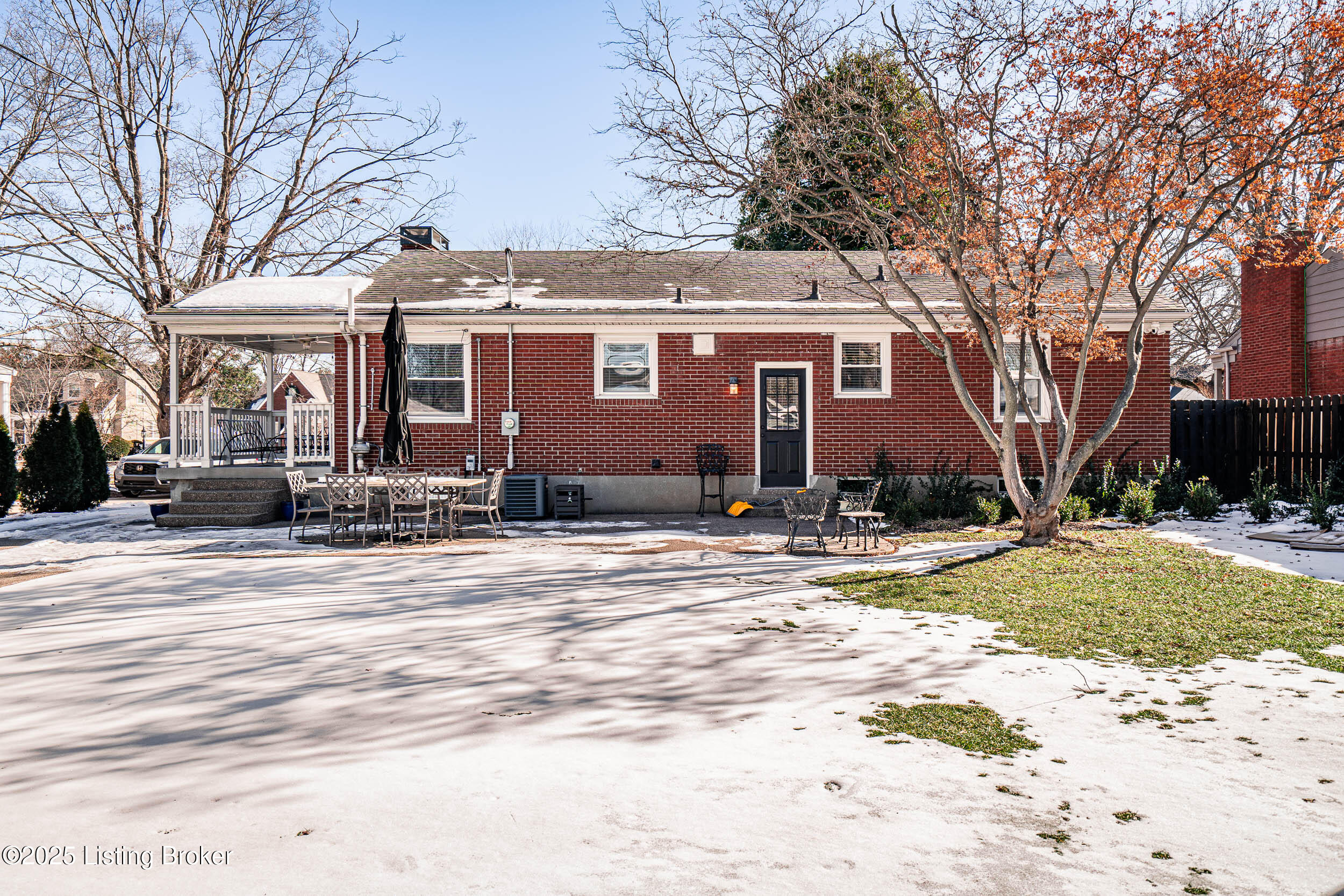 208 Bramton Rd