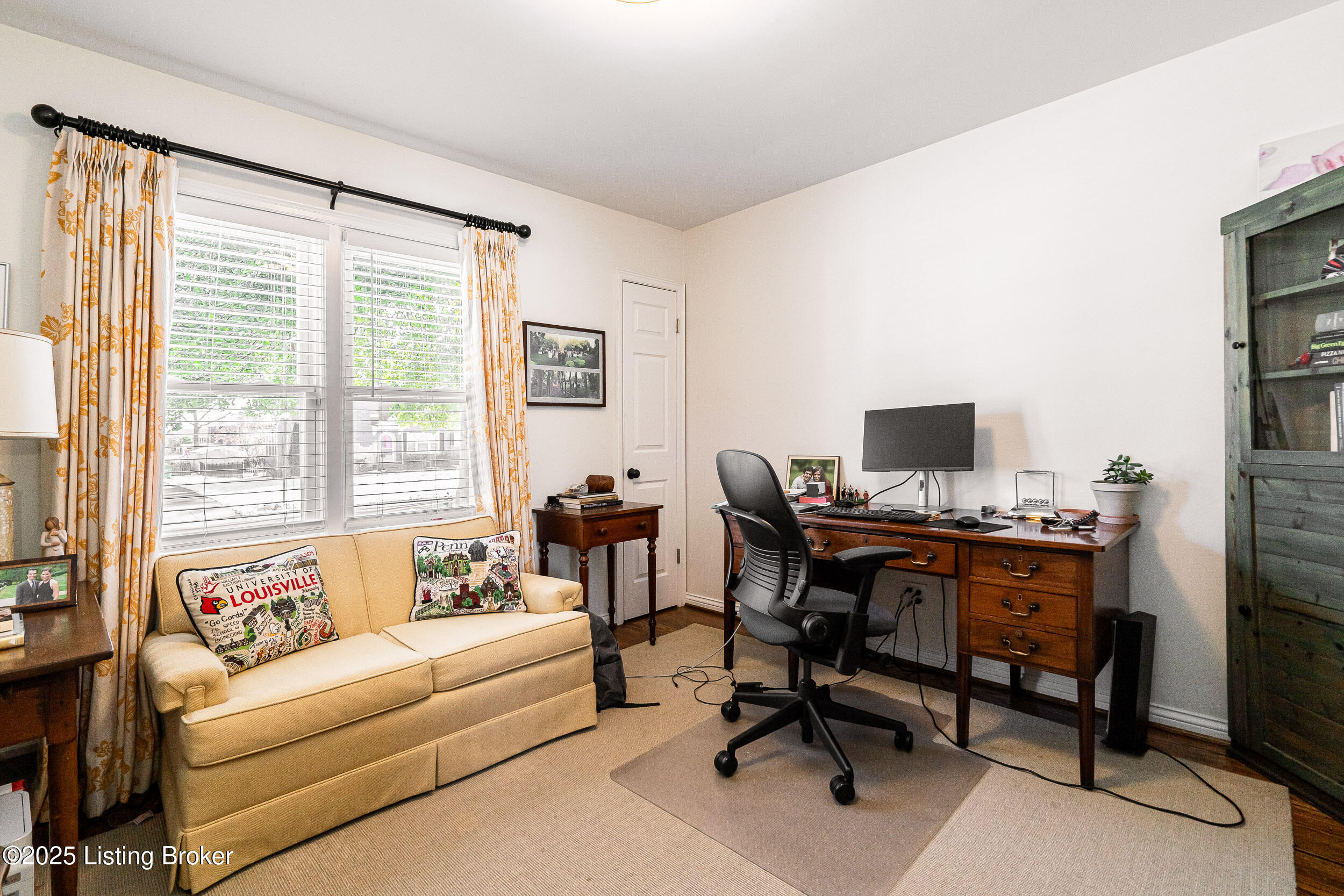 208 Bramton Rd
