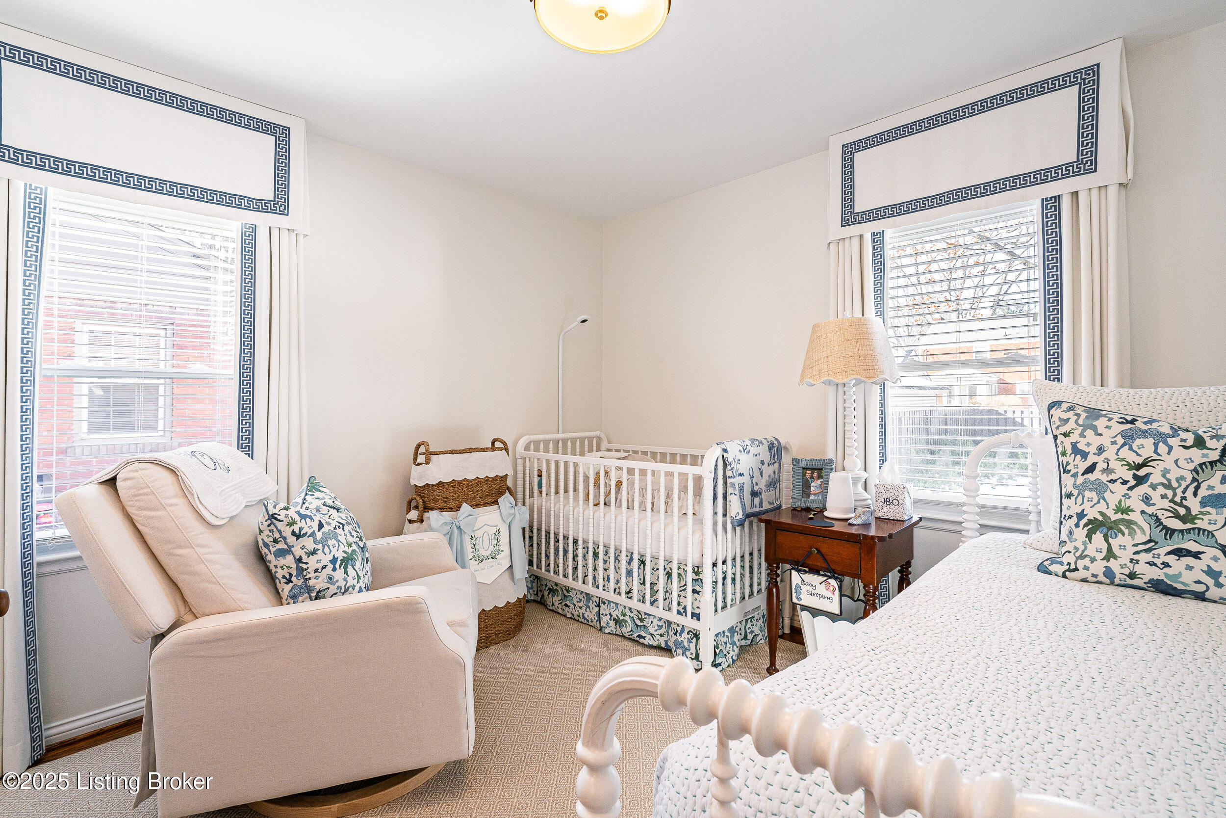 208 Bramton Rd