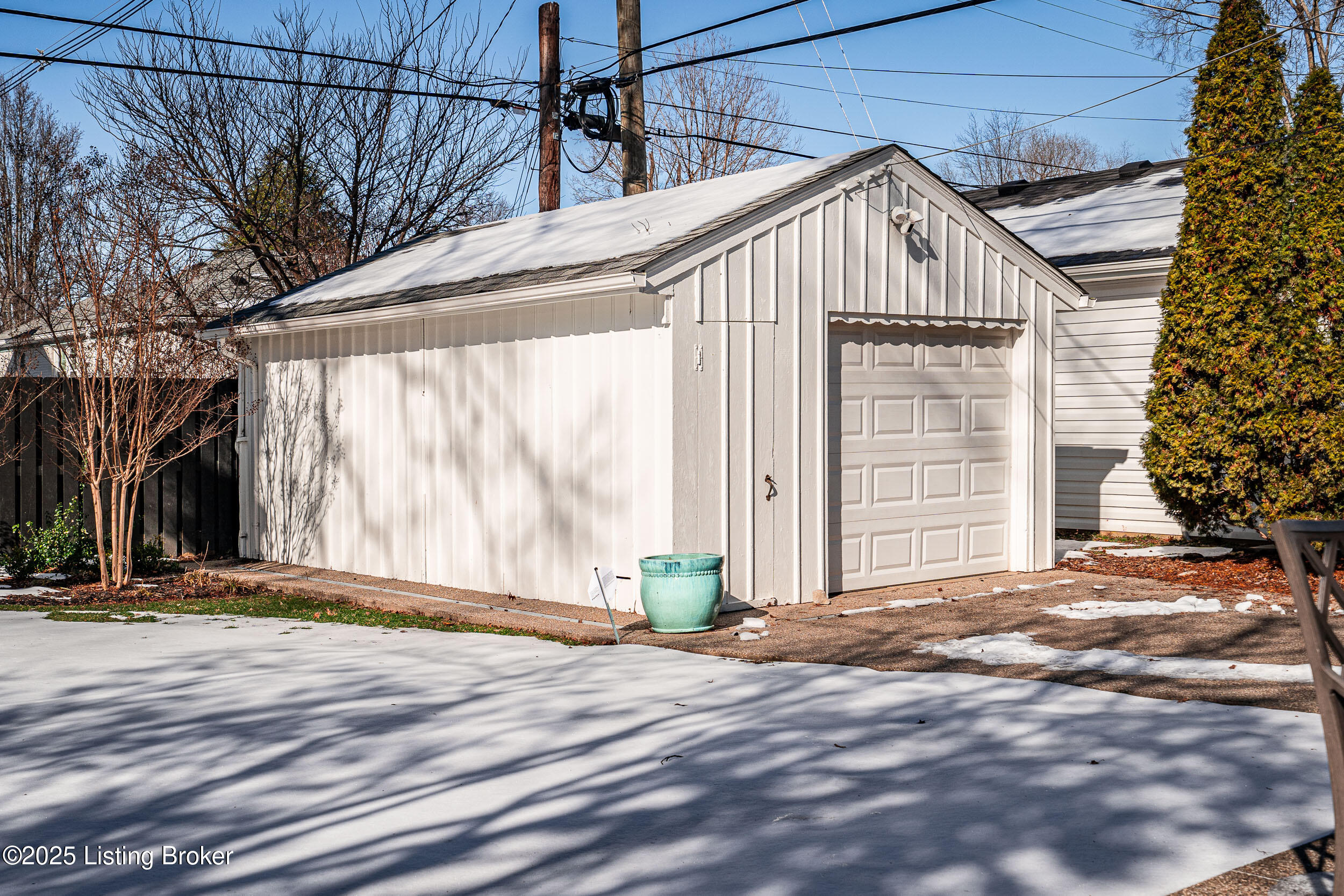 208 Bramton Rd