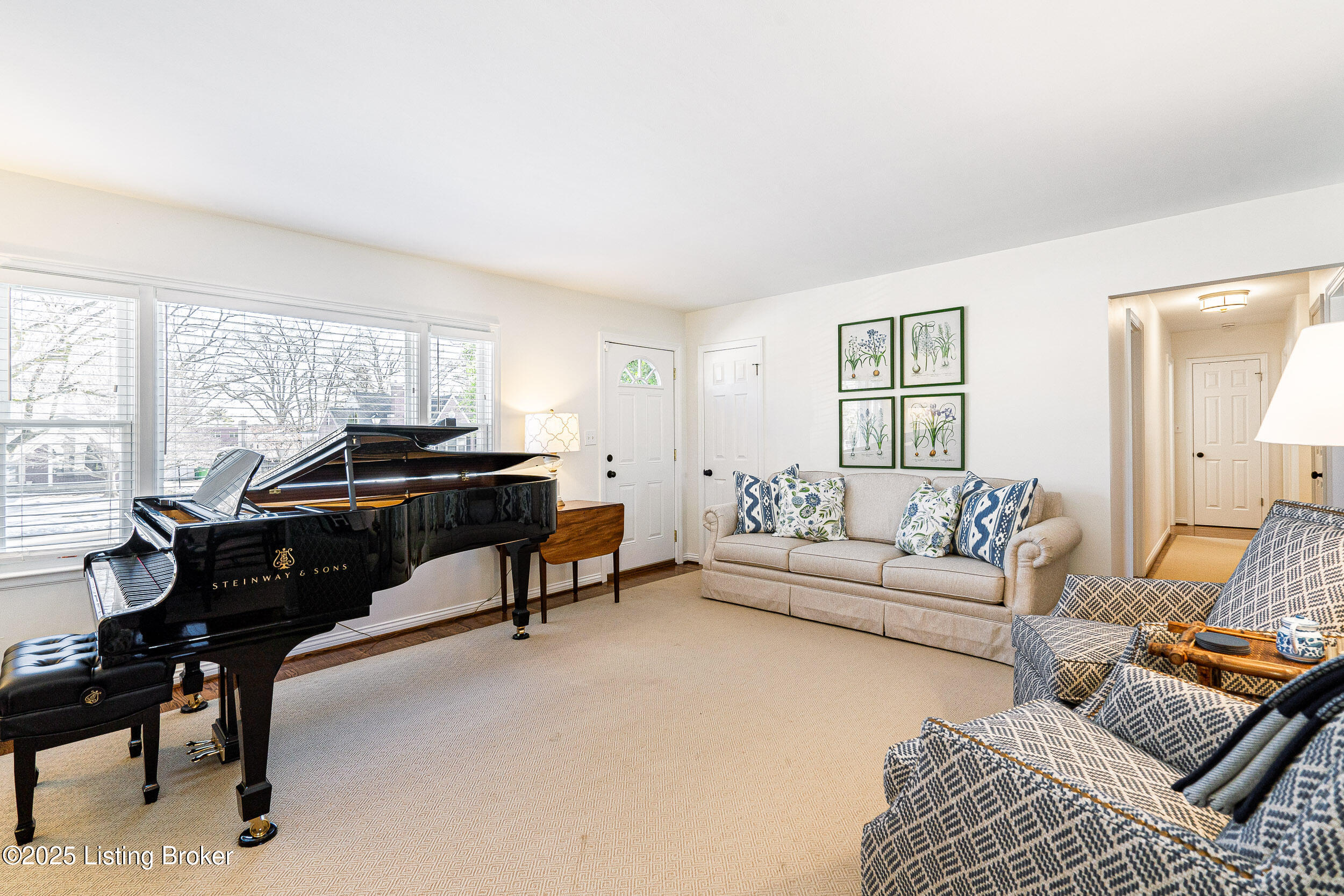 208 Bramton Rd
