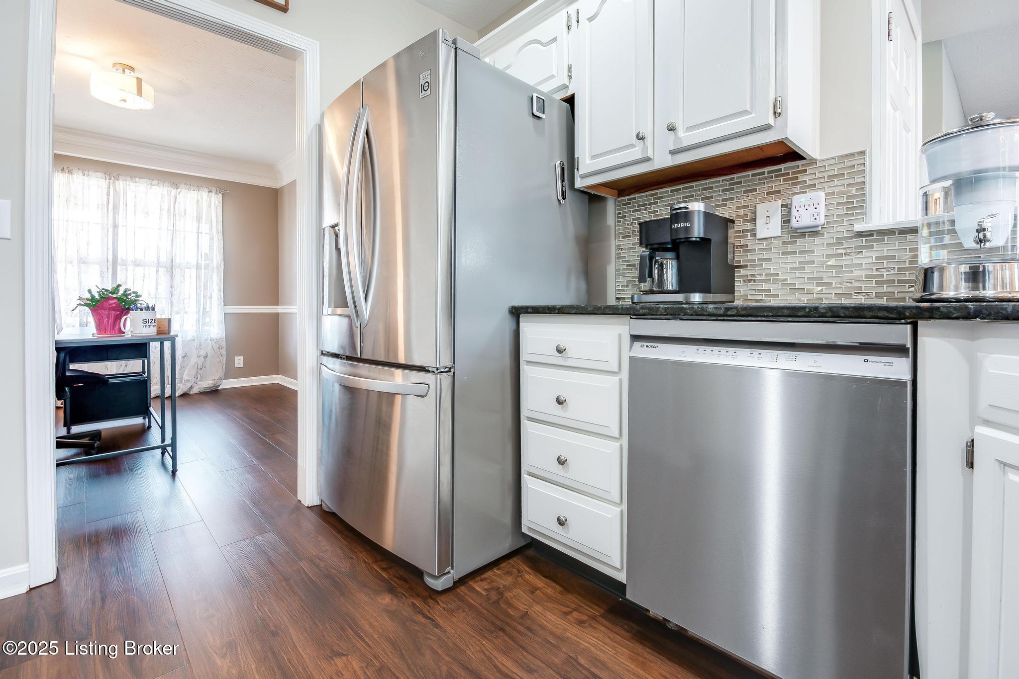13805 Lakemont Ct