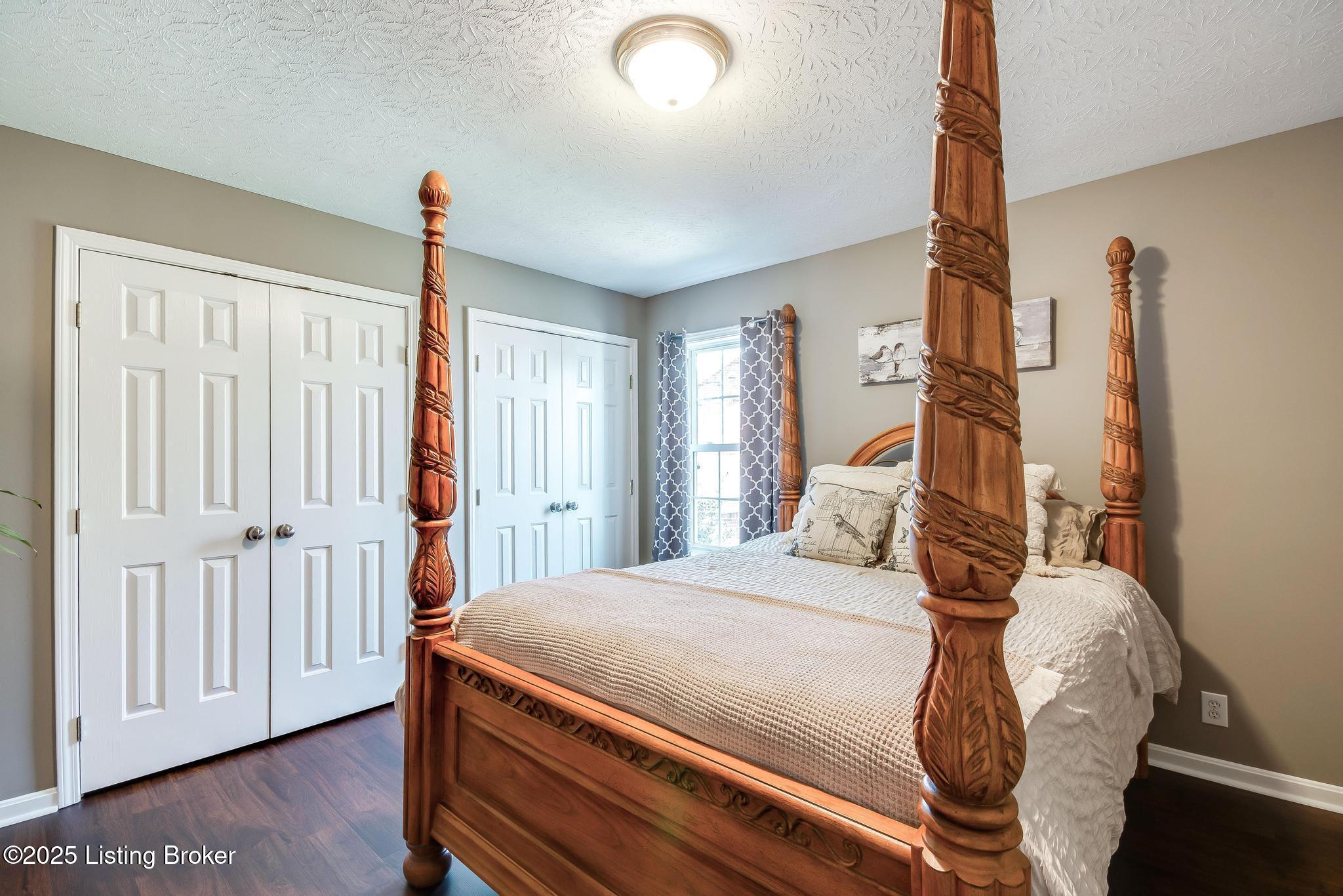 13805 Lakemont Ct