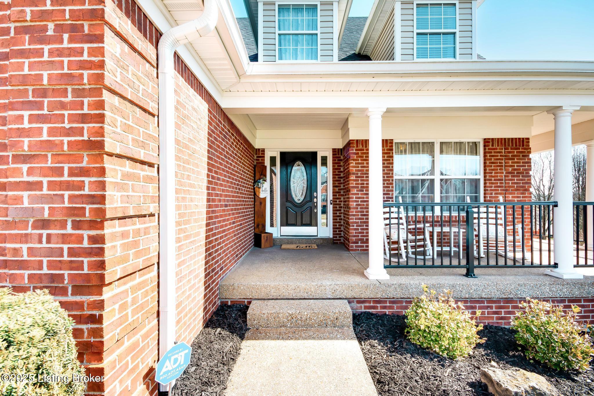 13805 Lakemont Ct