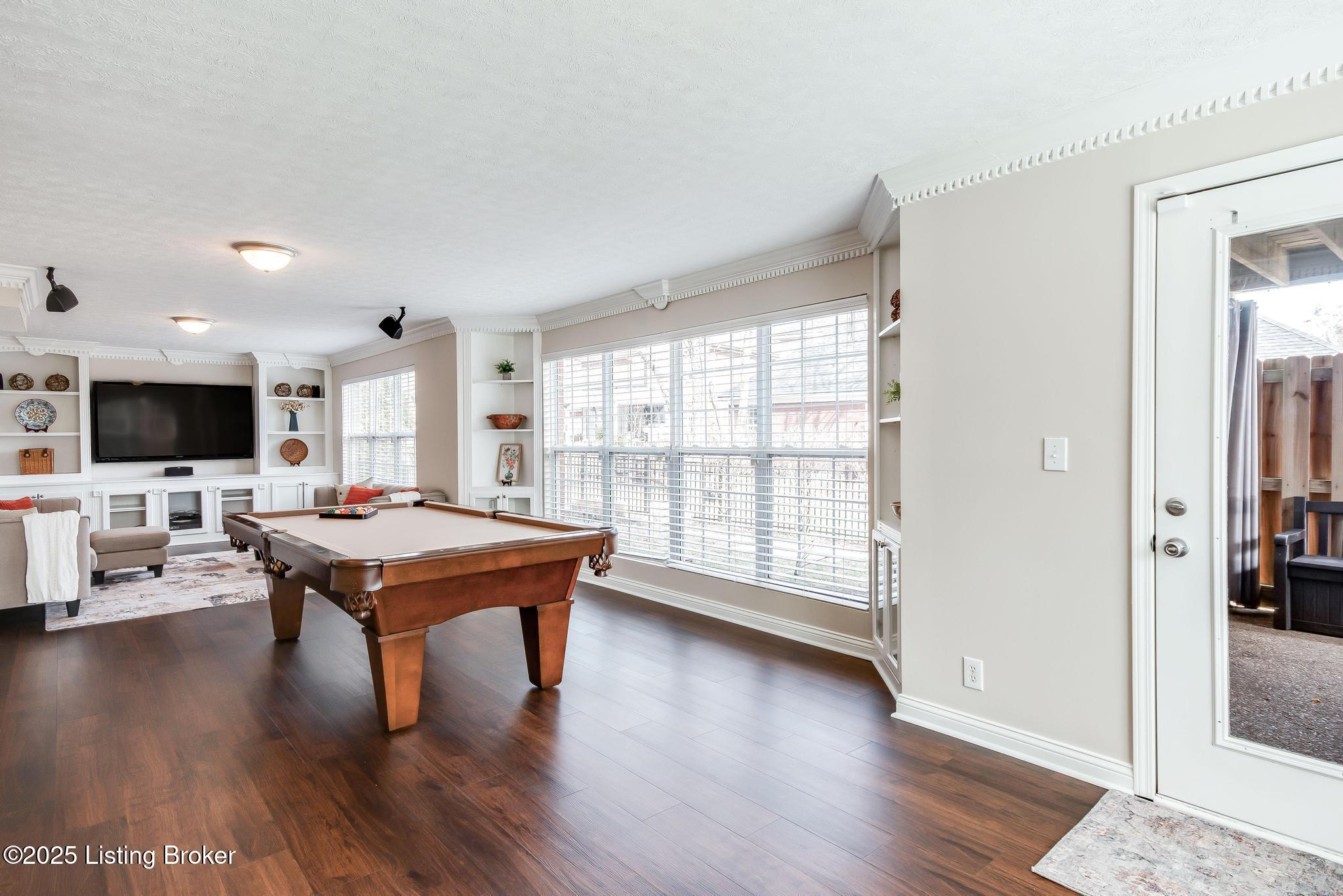 13805 Lakemont Ct