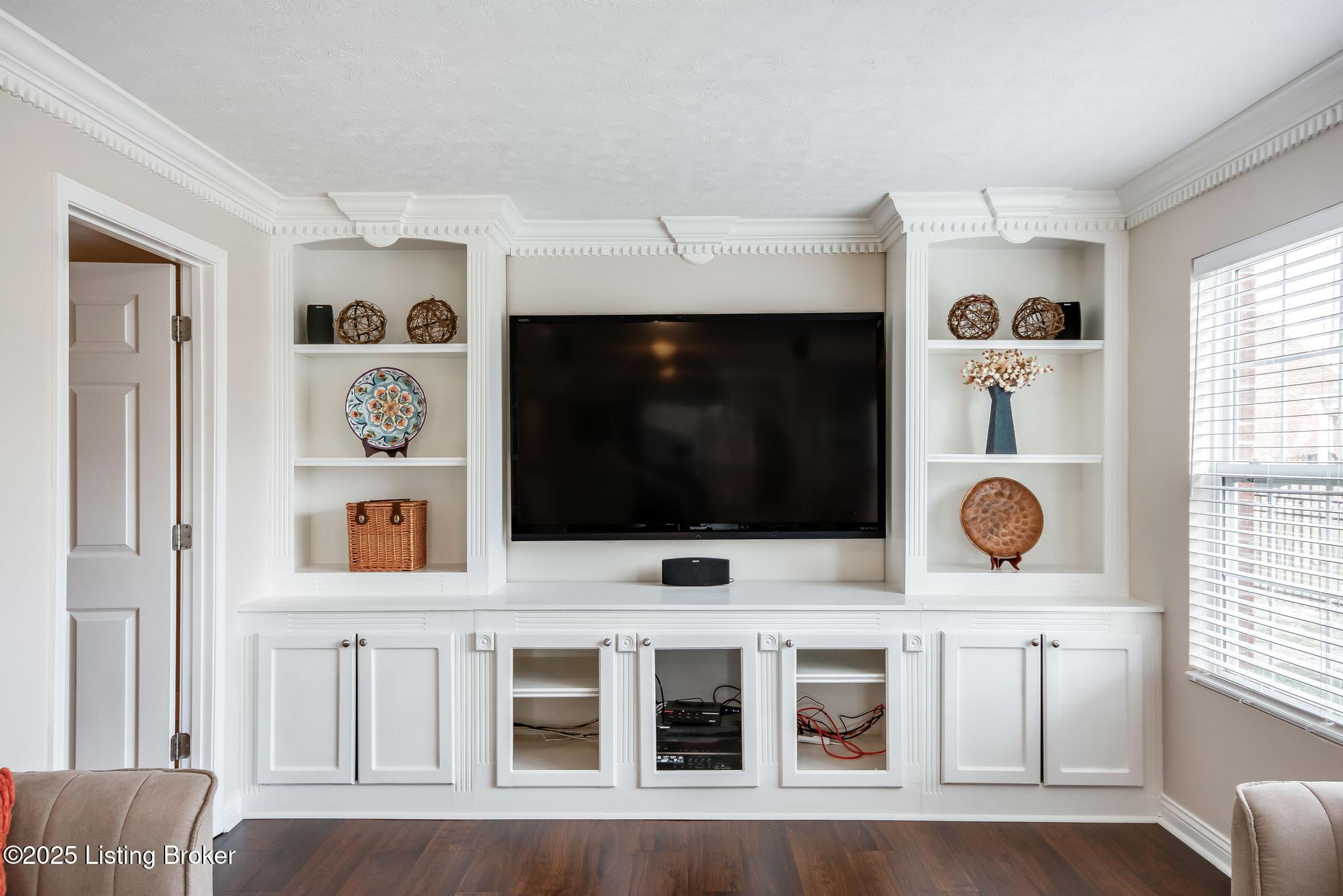 13805 Lakemont Ct