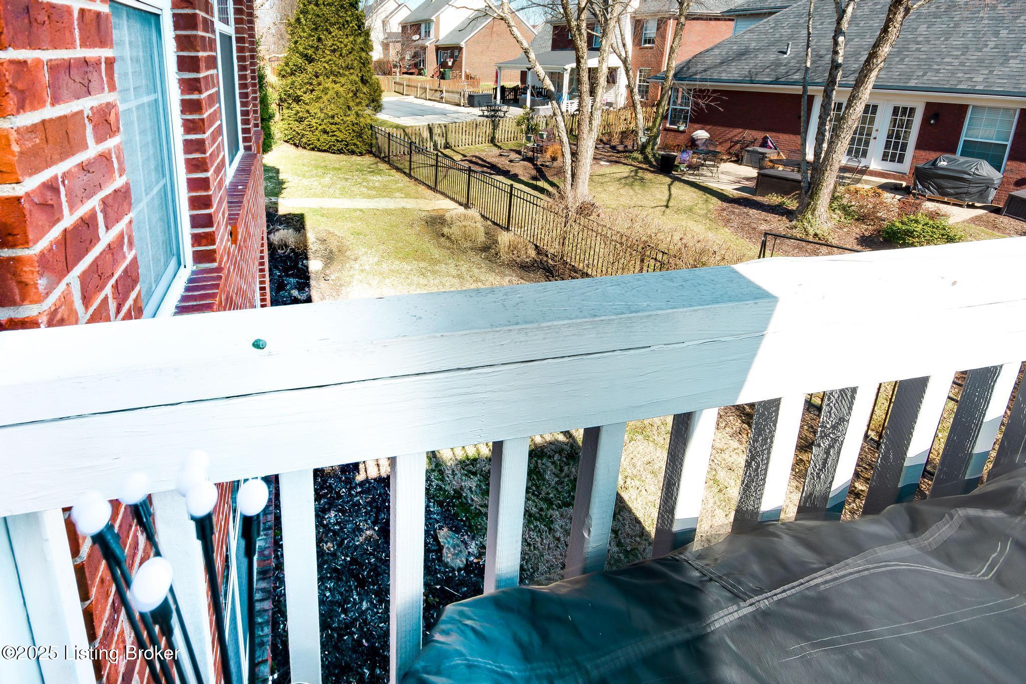 13805 Lakemont Ct