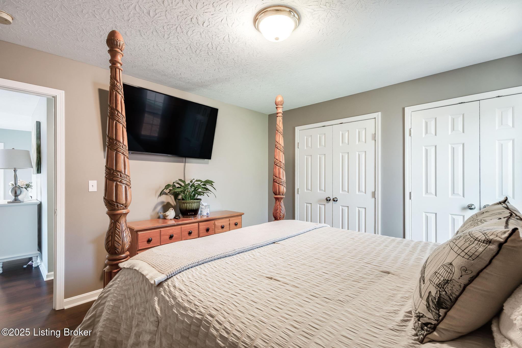 13805 Lakemont Ct
