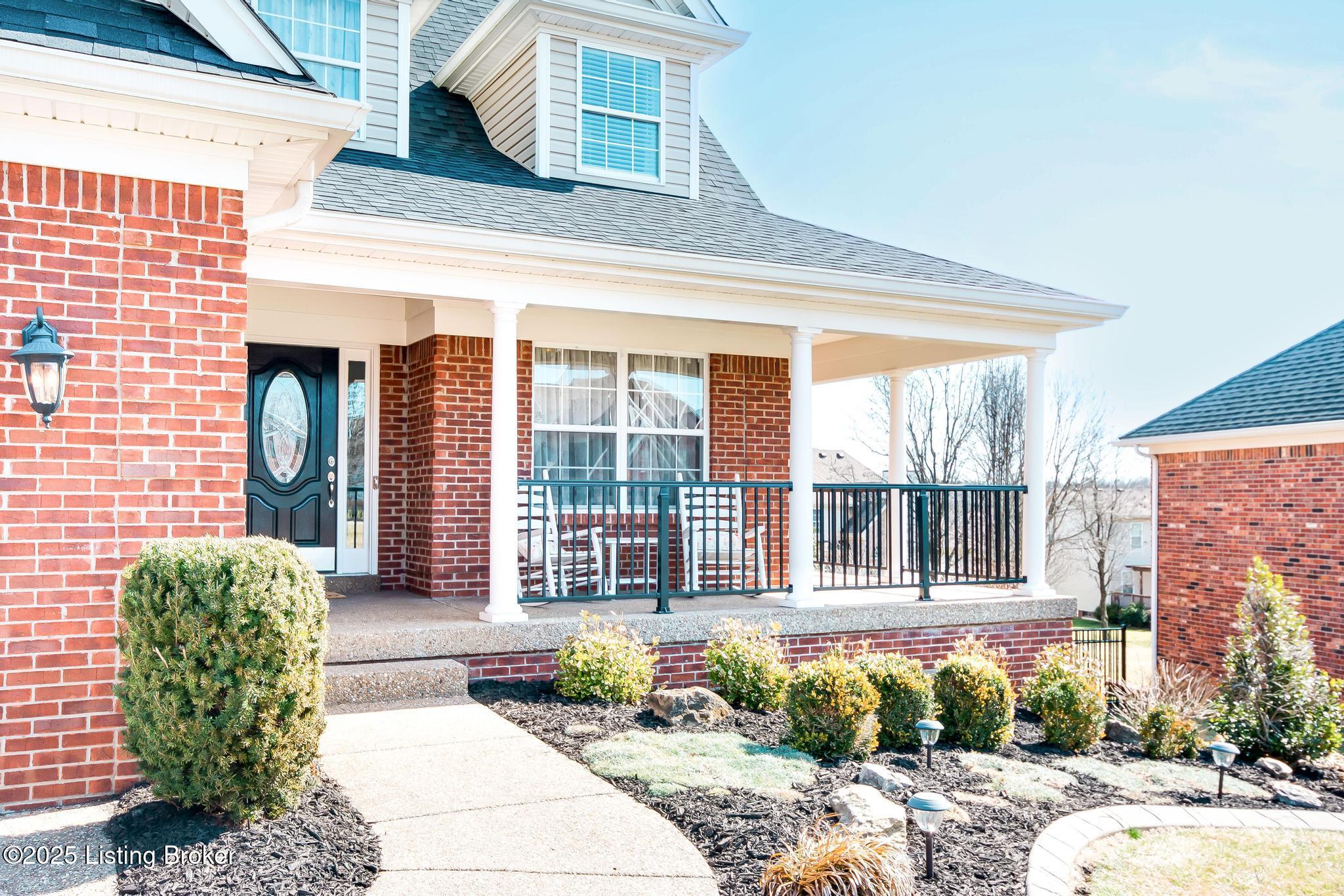 13805 Lakemont Ct
