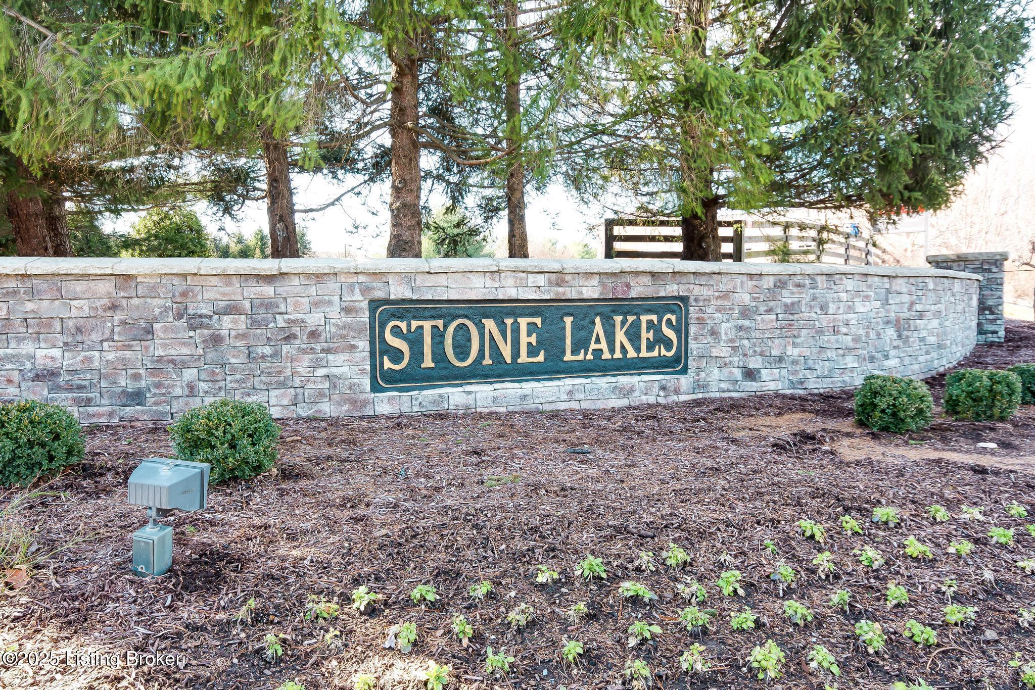 13805 Lakemont Ct
