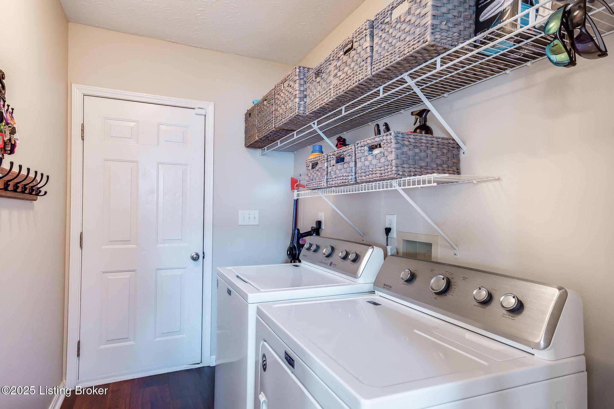 13805 Lakemont Ct