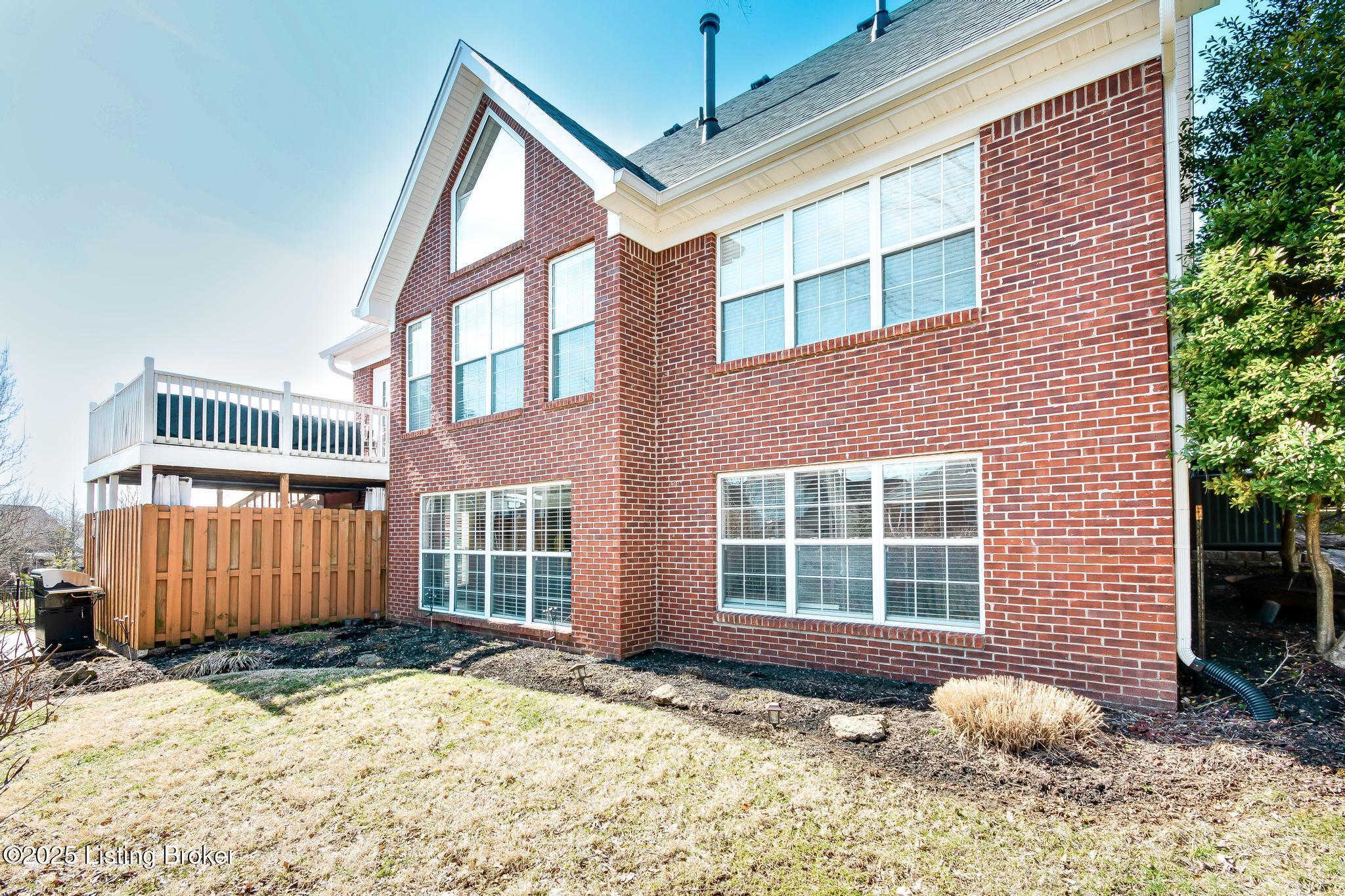 13805 Lakemont Ct